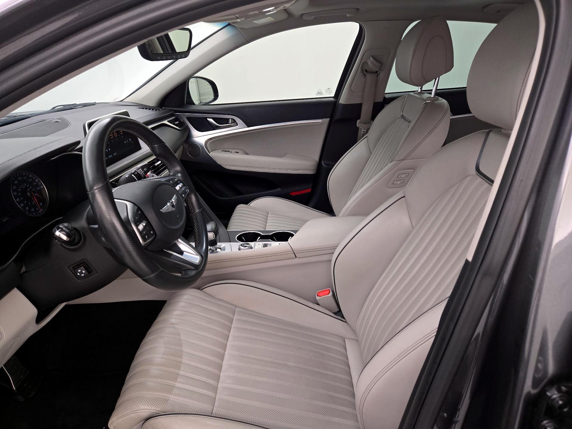 Thumbnail: 2021 Genesis G70 - 9