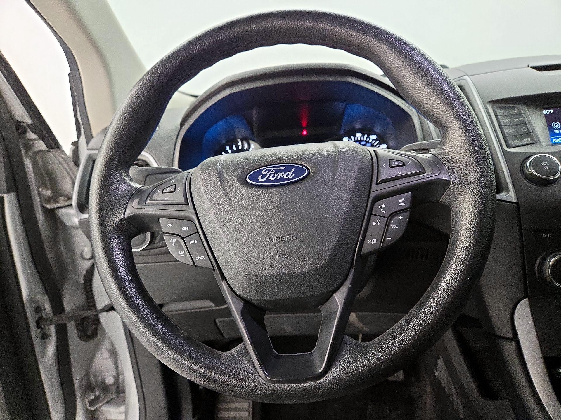 Thumbnail: 2018 Ford Edge - 10