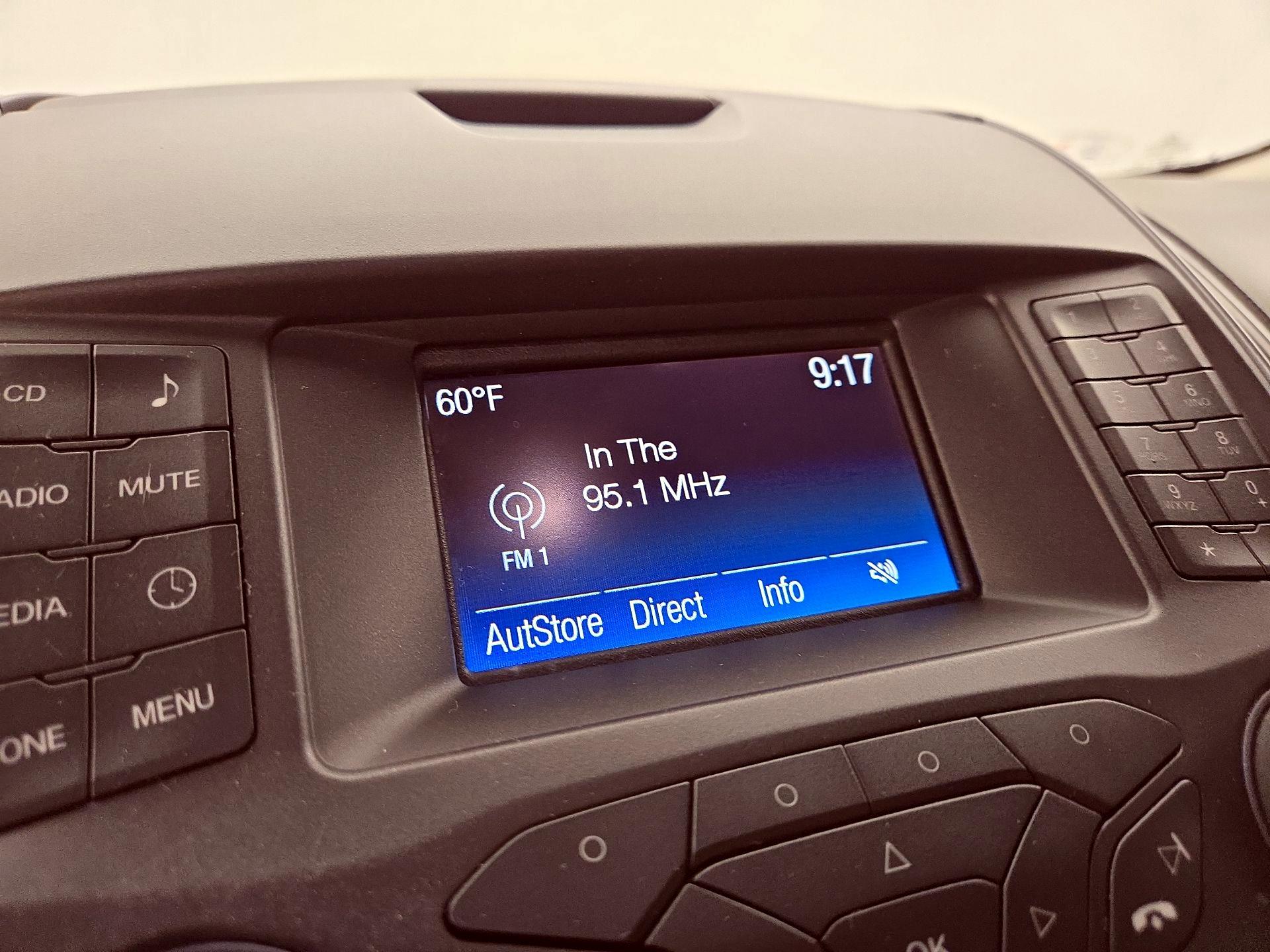 Thumbnail: 2018 Ford Edge - 15