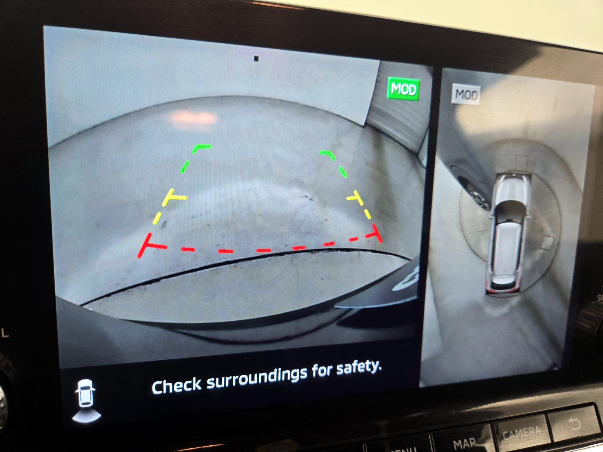 Thumbnail: 2022 Mitsubishi Outlander - 15