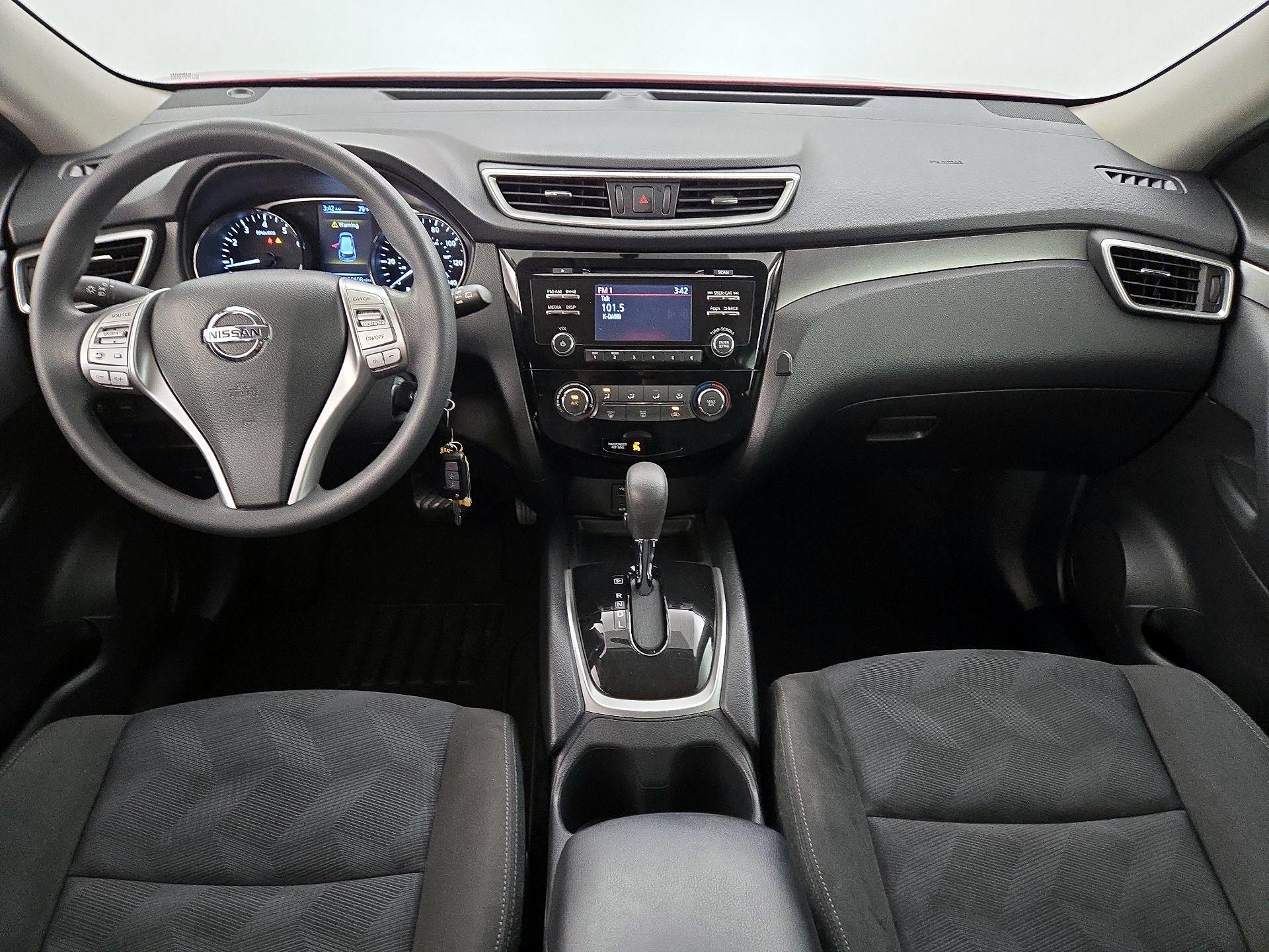 Thumbnail: 2015 Nissan Rogue - 9