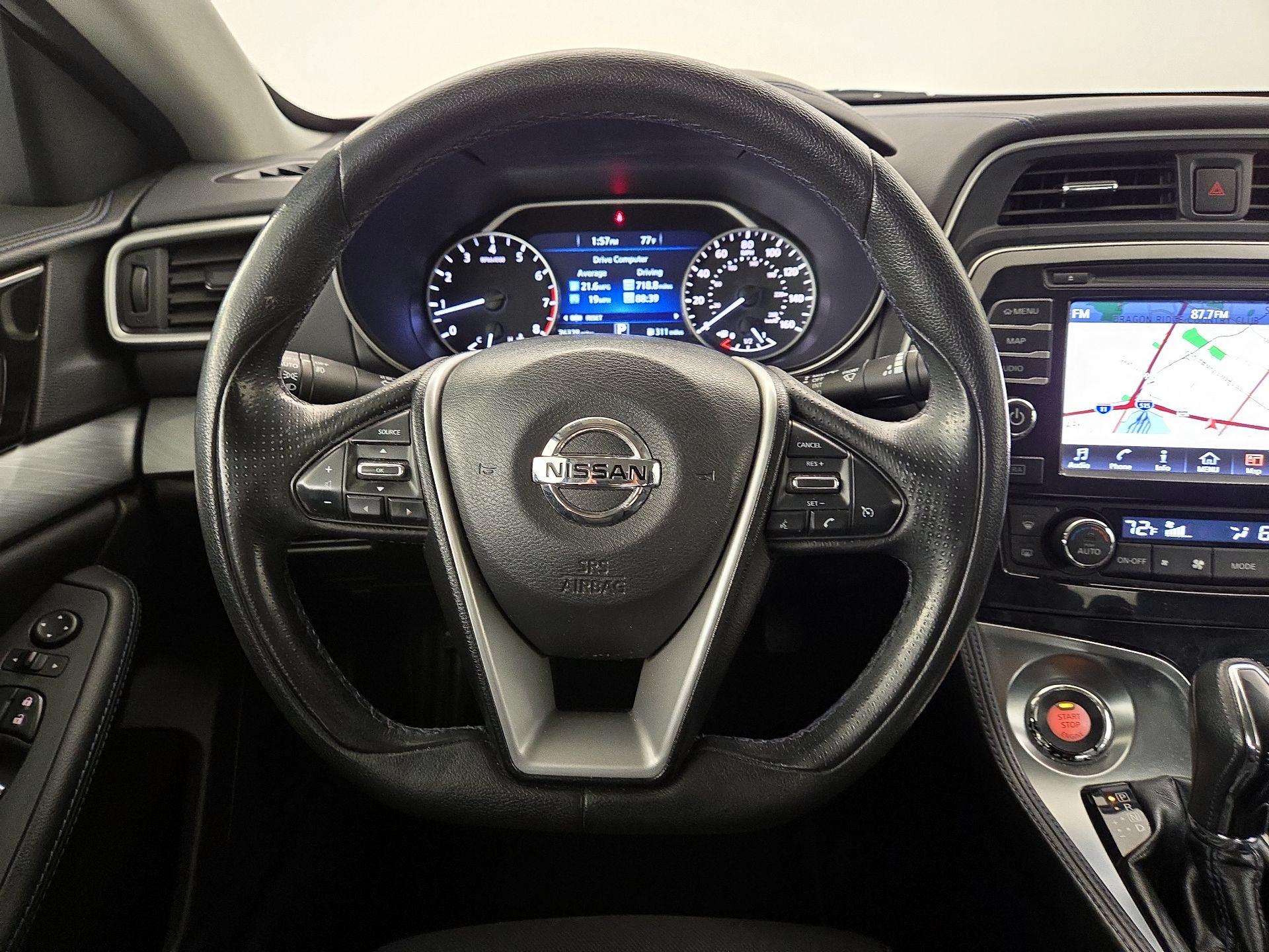 Thumbnail: 2017 Nissan Maxima - 10