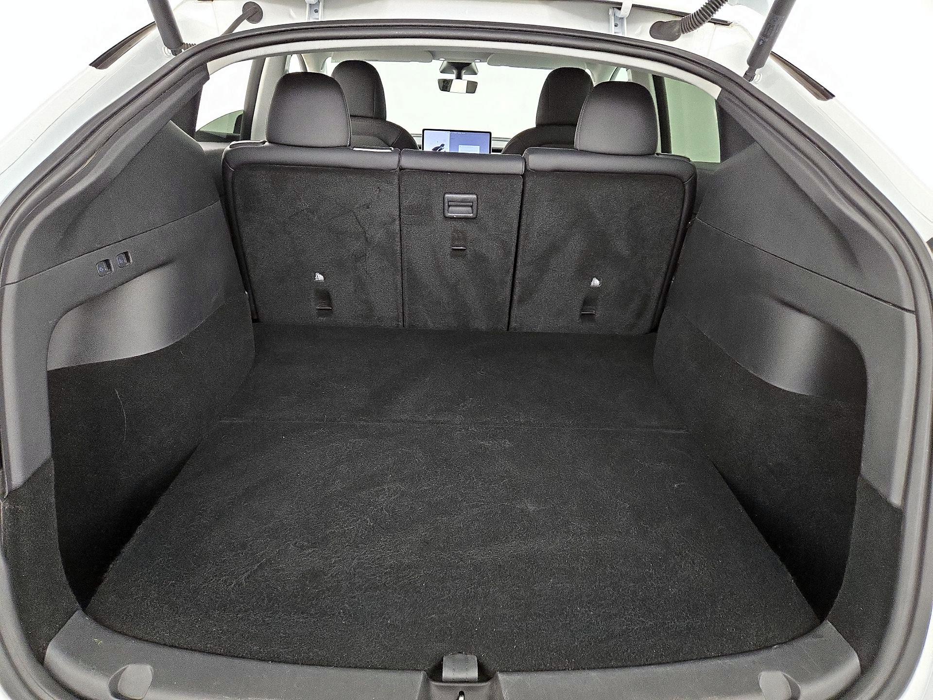 Thumbnail: 2020 Tesla Model Y - 20