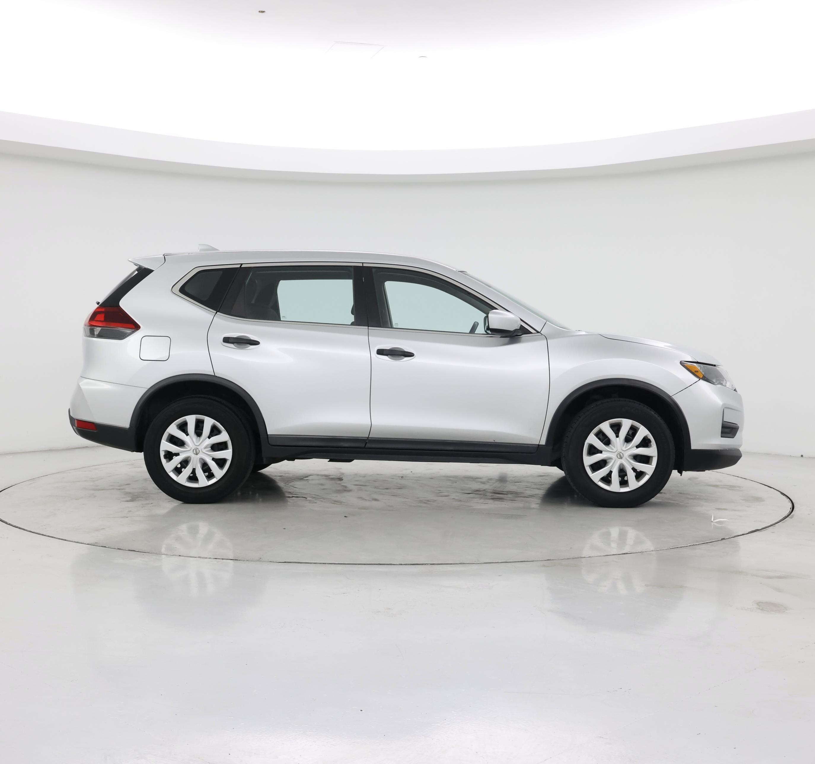 Thumbnail: 2018 Nissan Rogue - 7