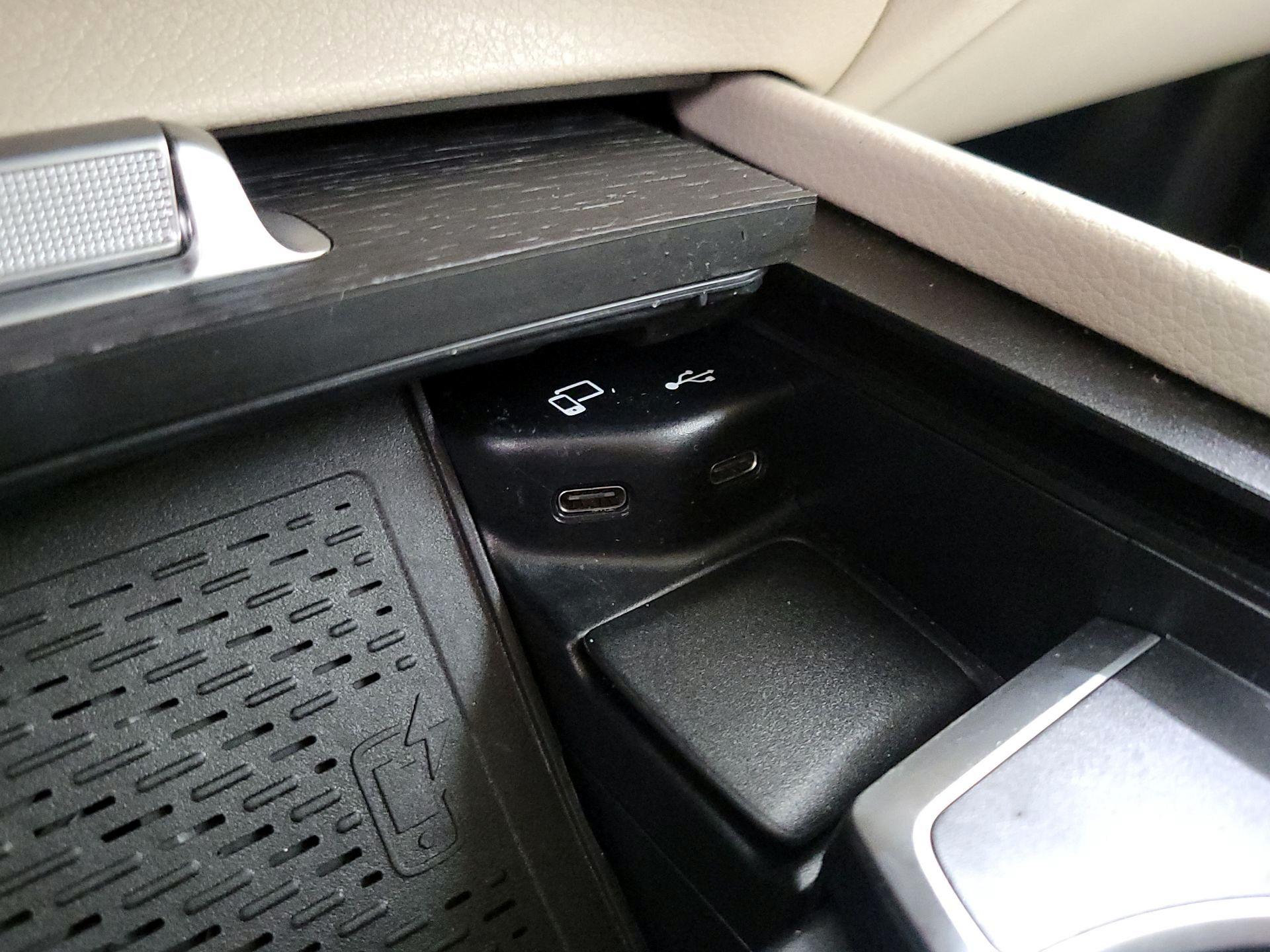 Thumbnail: 2021 Mercedes-Benz GLE - 19