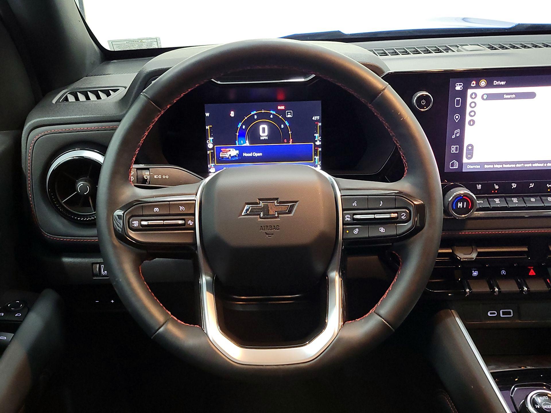 Thumbnail: 2023 Chevrolet Colorado - 10