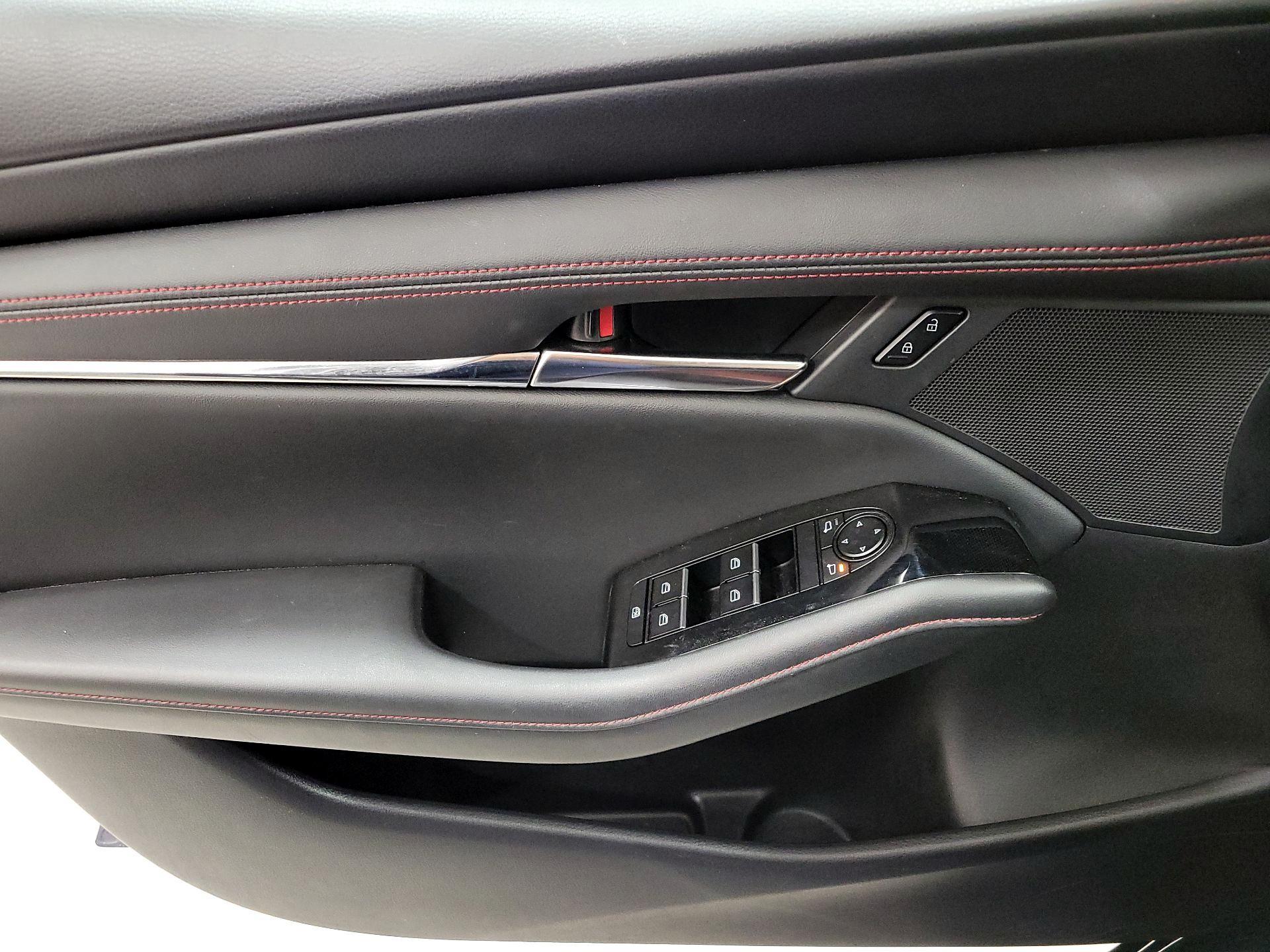 Thumbnail: 2025 Mazda Mazda3 - 12