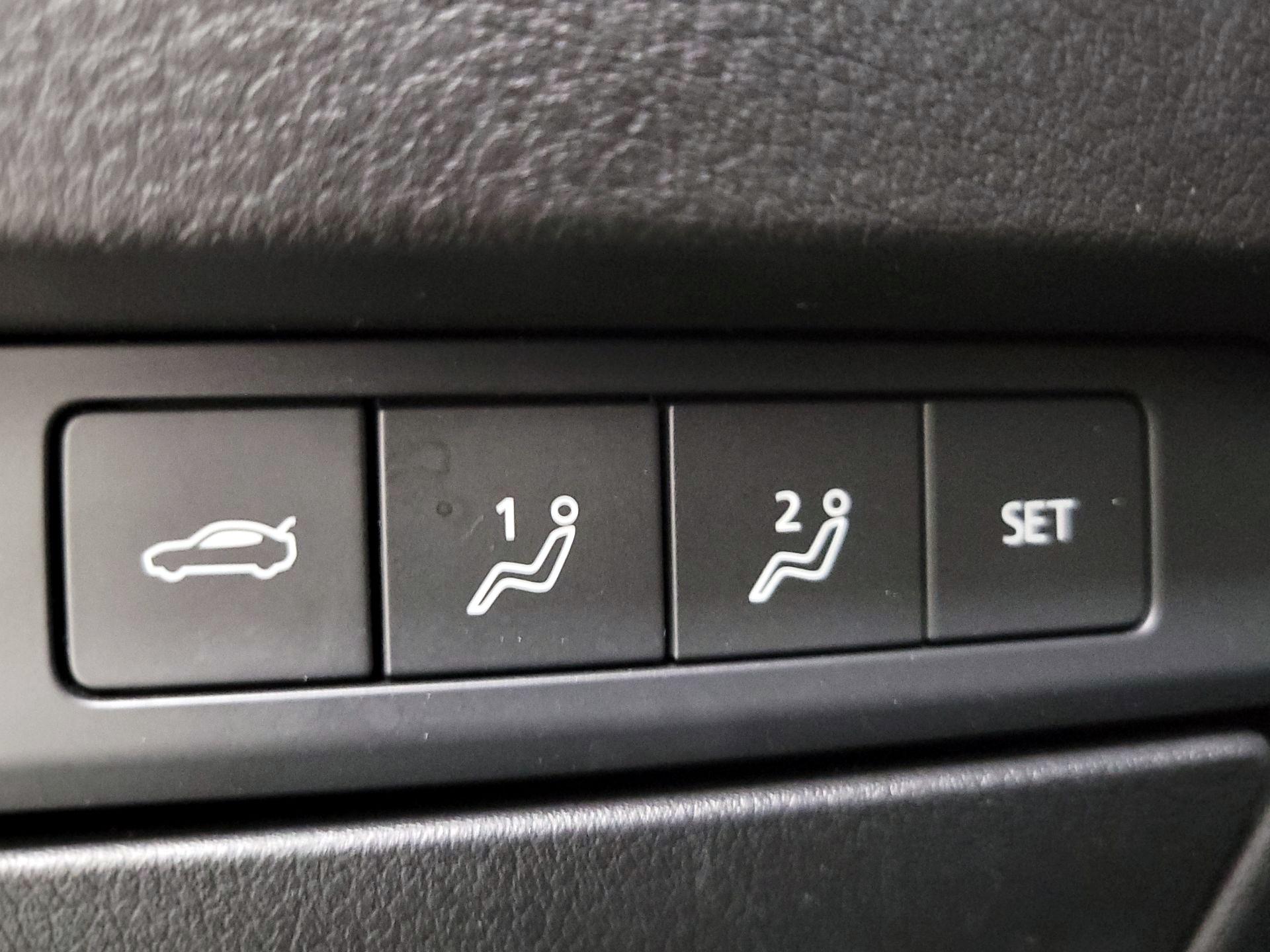 Thumbnail: 2025 Mazda Mazda3 - 13