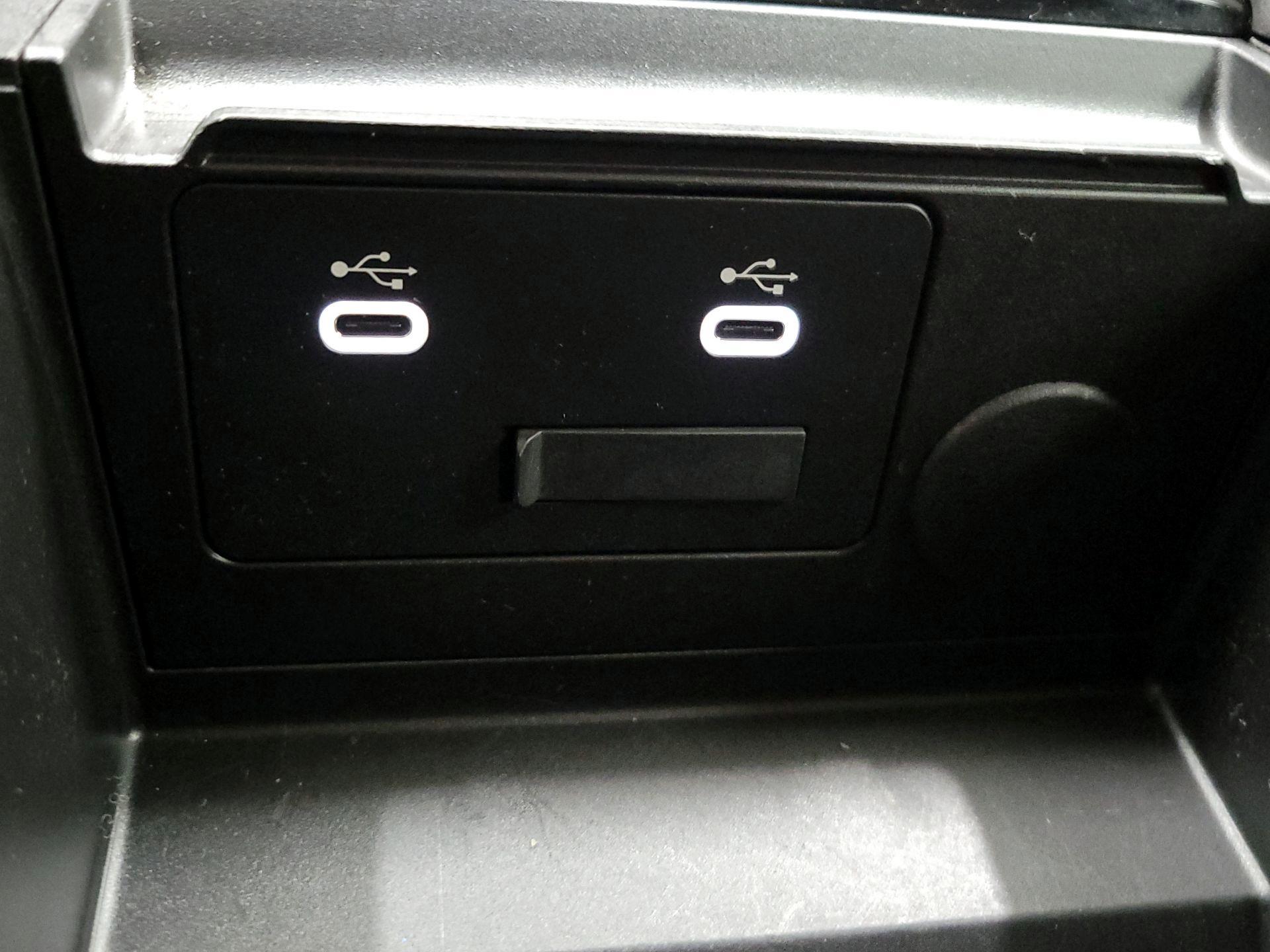 Thumbnail: 2025 Mazda Mazda3 - 18