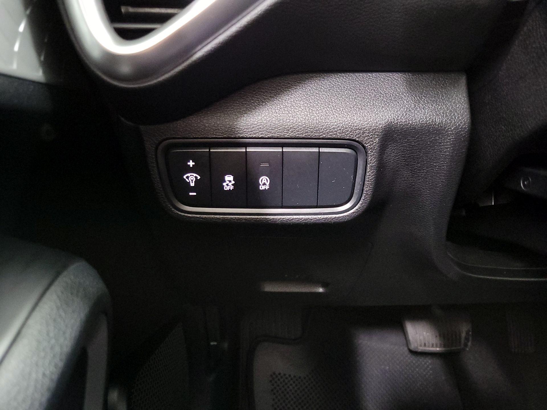 Thumbnail: 2023 Kia Soul - 13