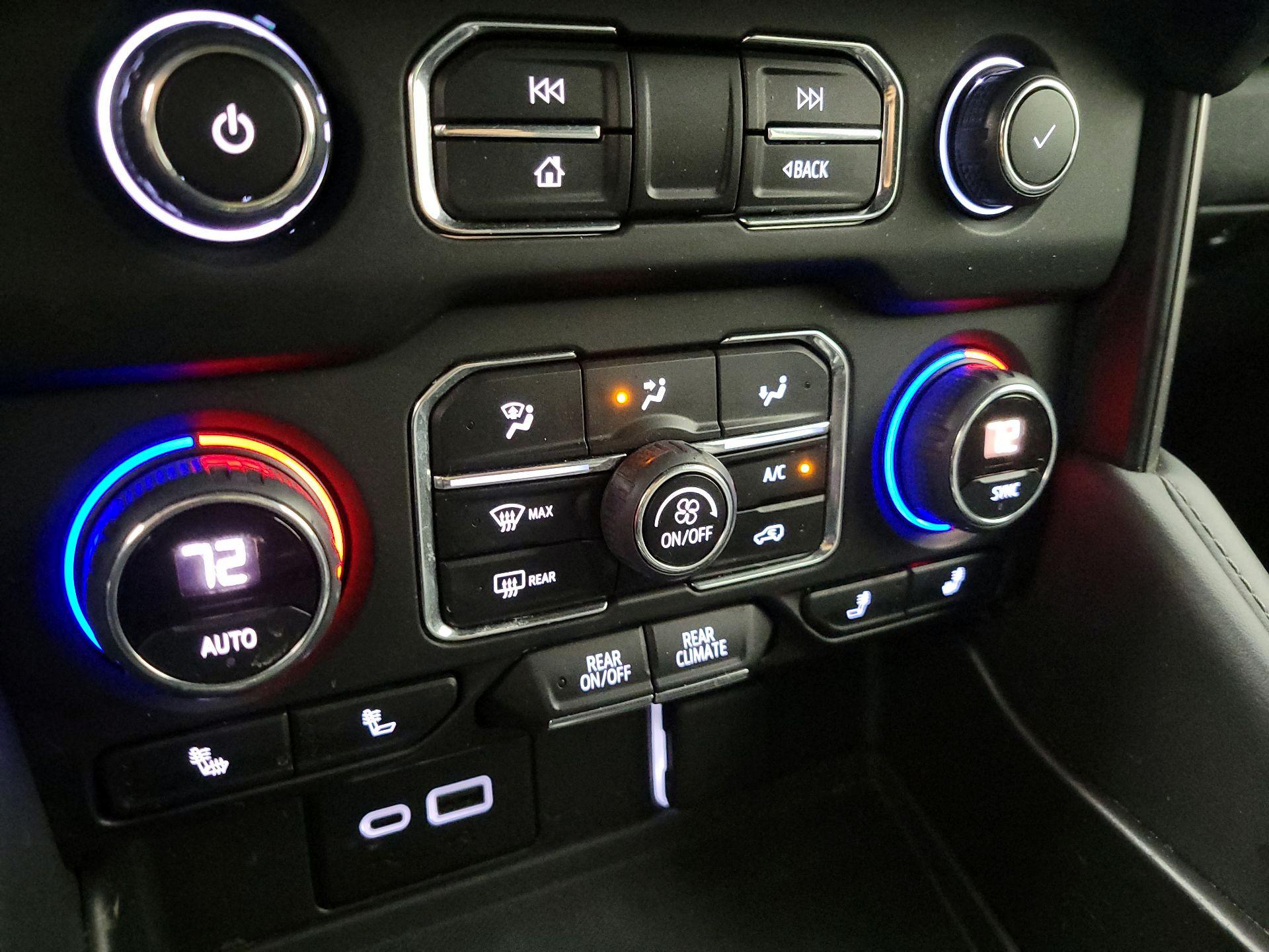 Thumbnail: 2023 Chevrolet Tahoe - 16