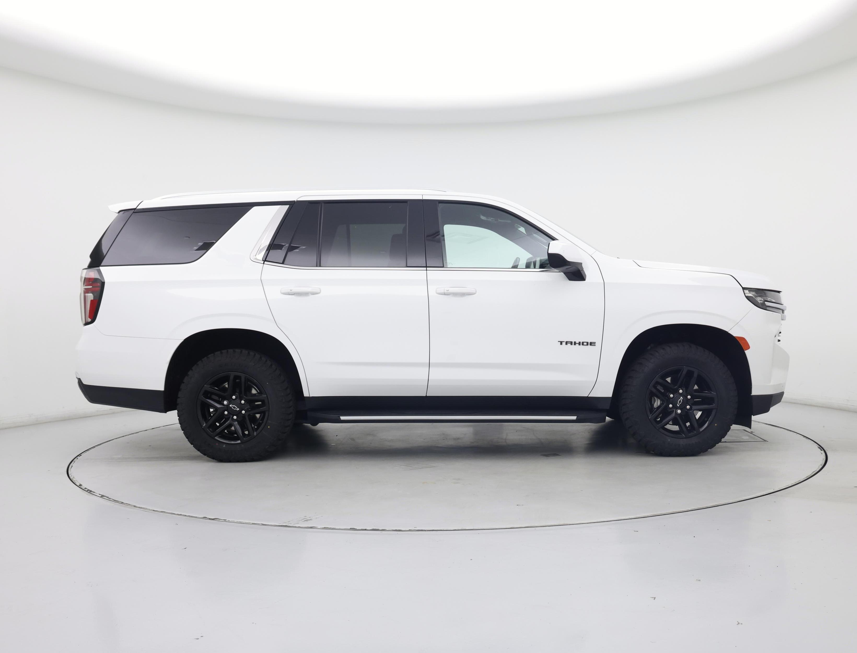 Thumbnail: 2023 Chevrolet Tahoe - 7