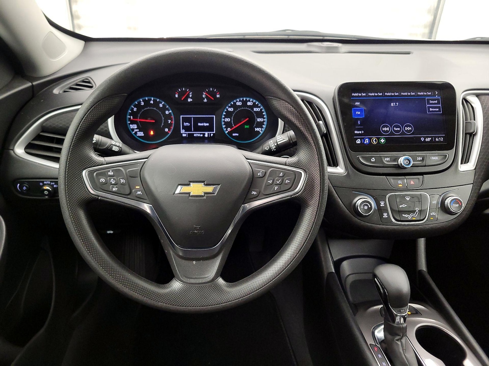 2024 Chevrolet Malibu 1LS - Photo 11