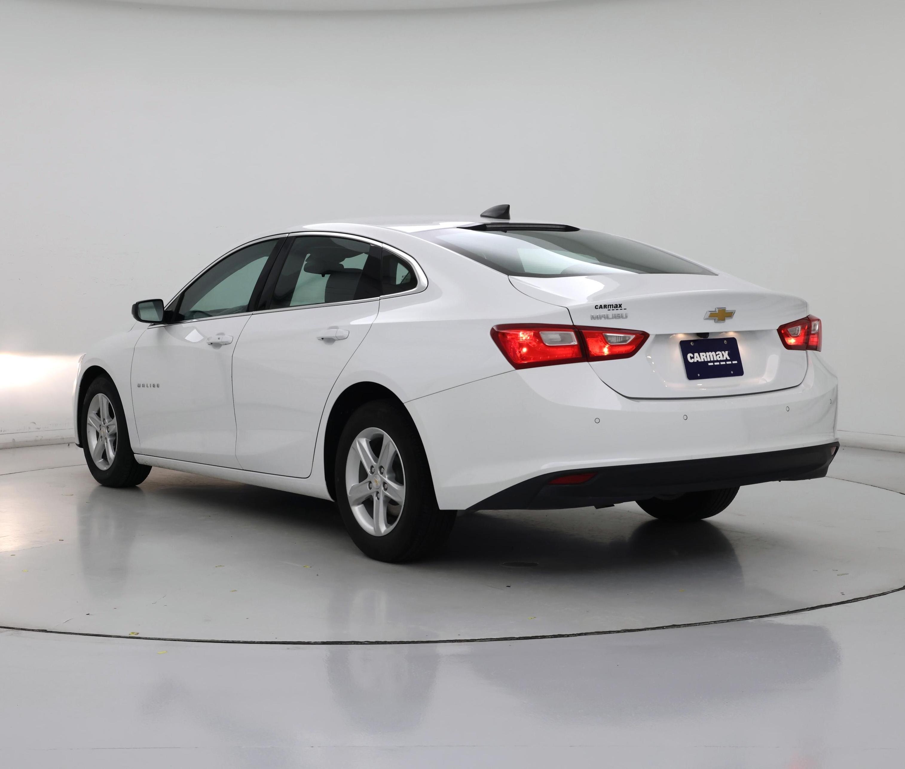 Thumbnail: 2024 Chevrolet Malibu - 2