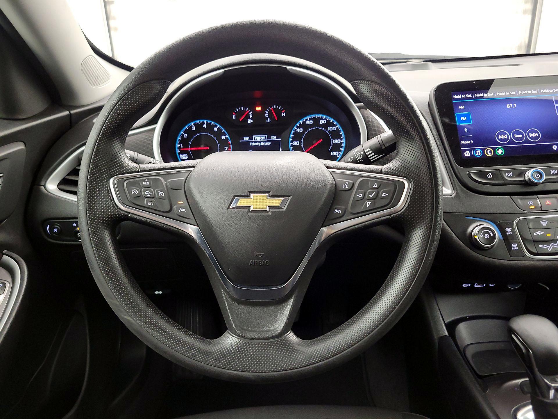 Thumbnail: 2024 Chevrolet Malibu - 10