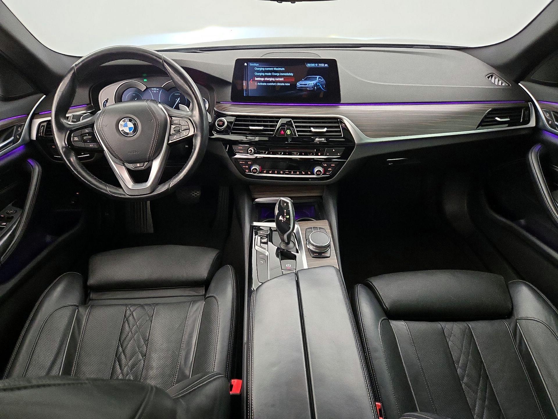 Thumbnail: 2018 BMW 5 Series - 9