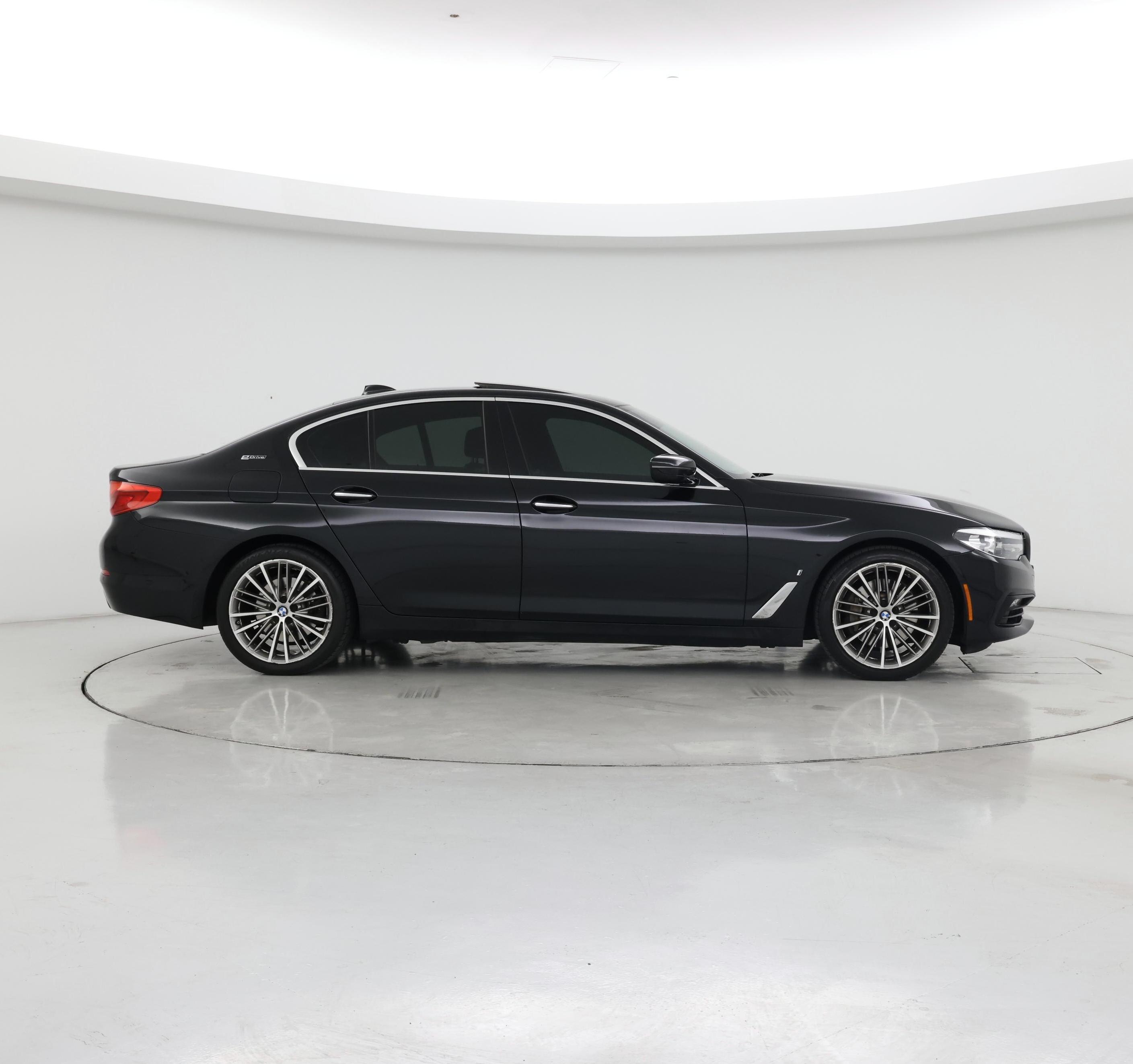 Thumbnail: 2018 BMW 5 Series - 7