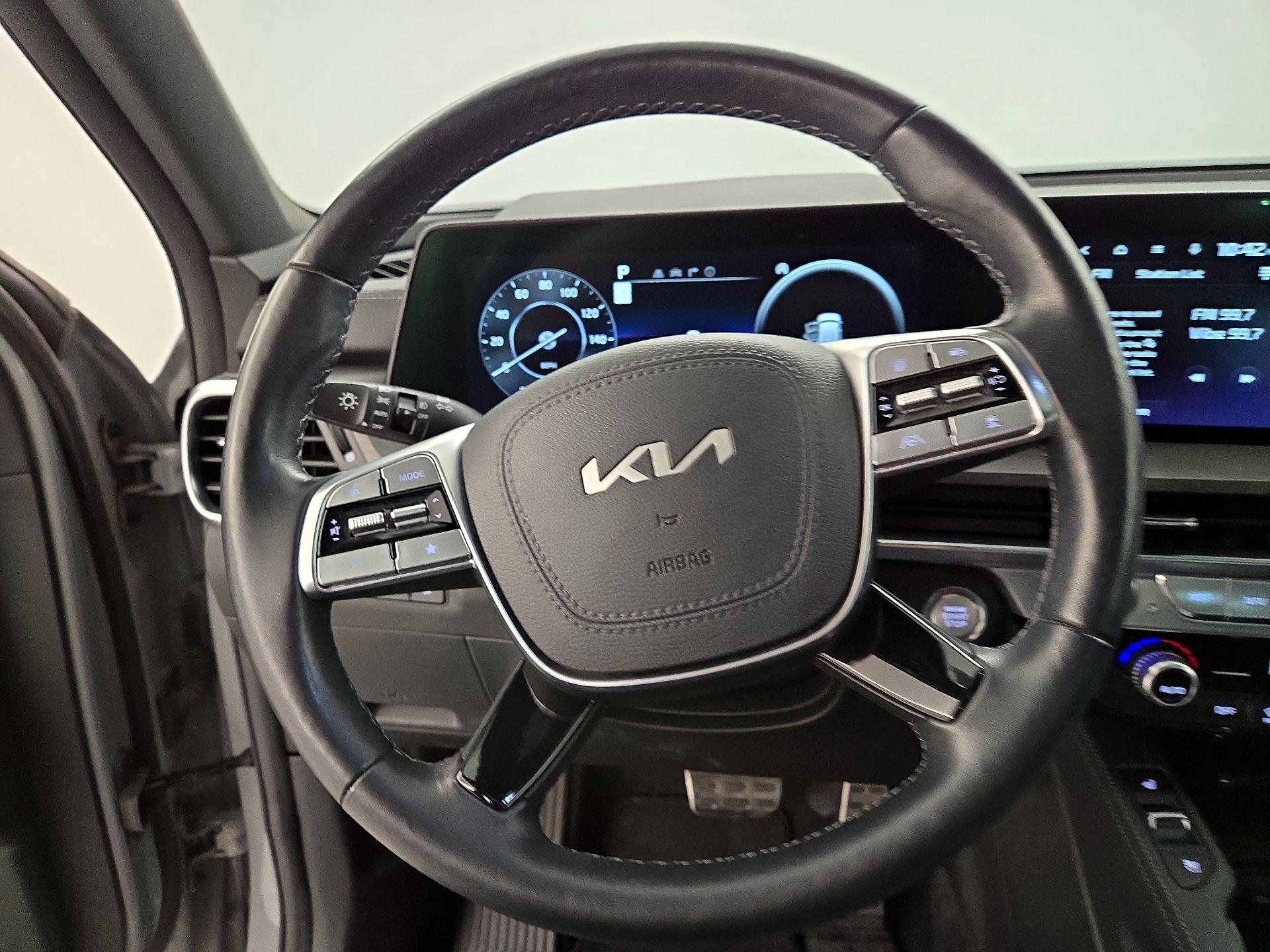 Thumbnail: 2023 Kia Telluride - 10