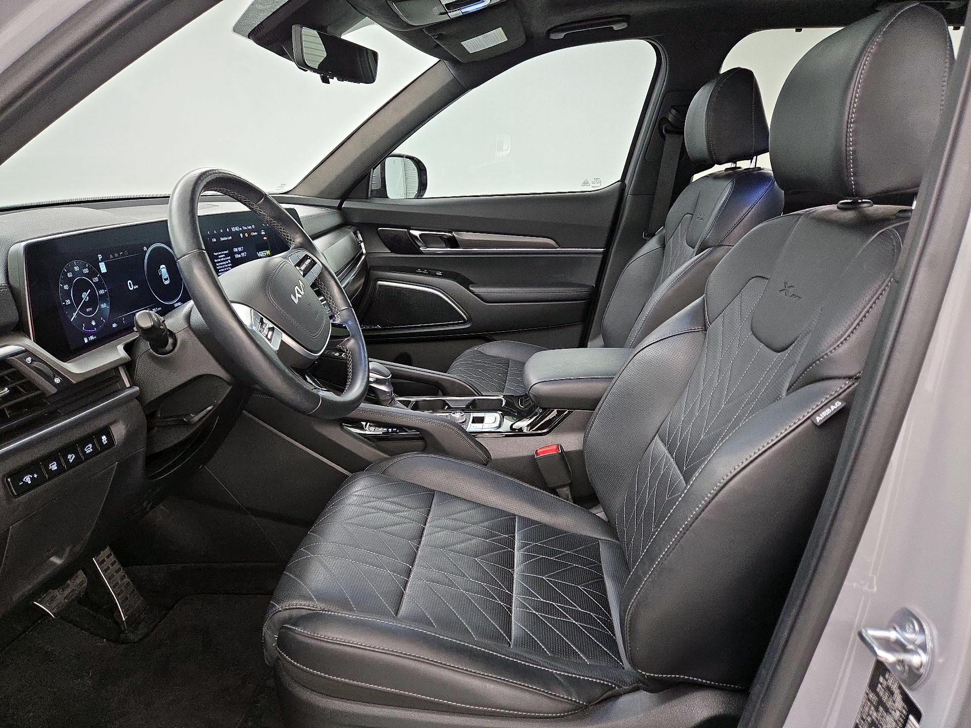 Thumbnail: 2023 Kia Telluride - 11