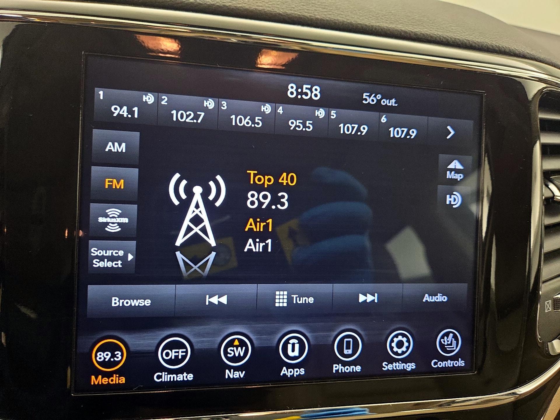 Thumbnail: 2020 Jeep Grand Cherokee - 16