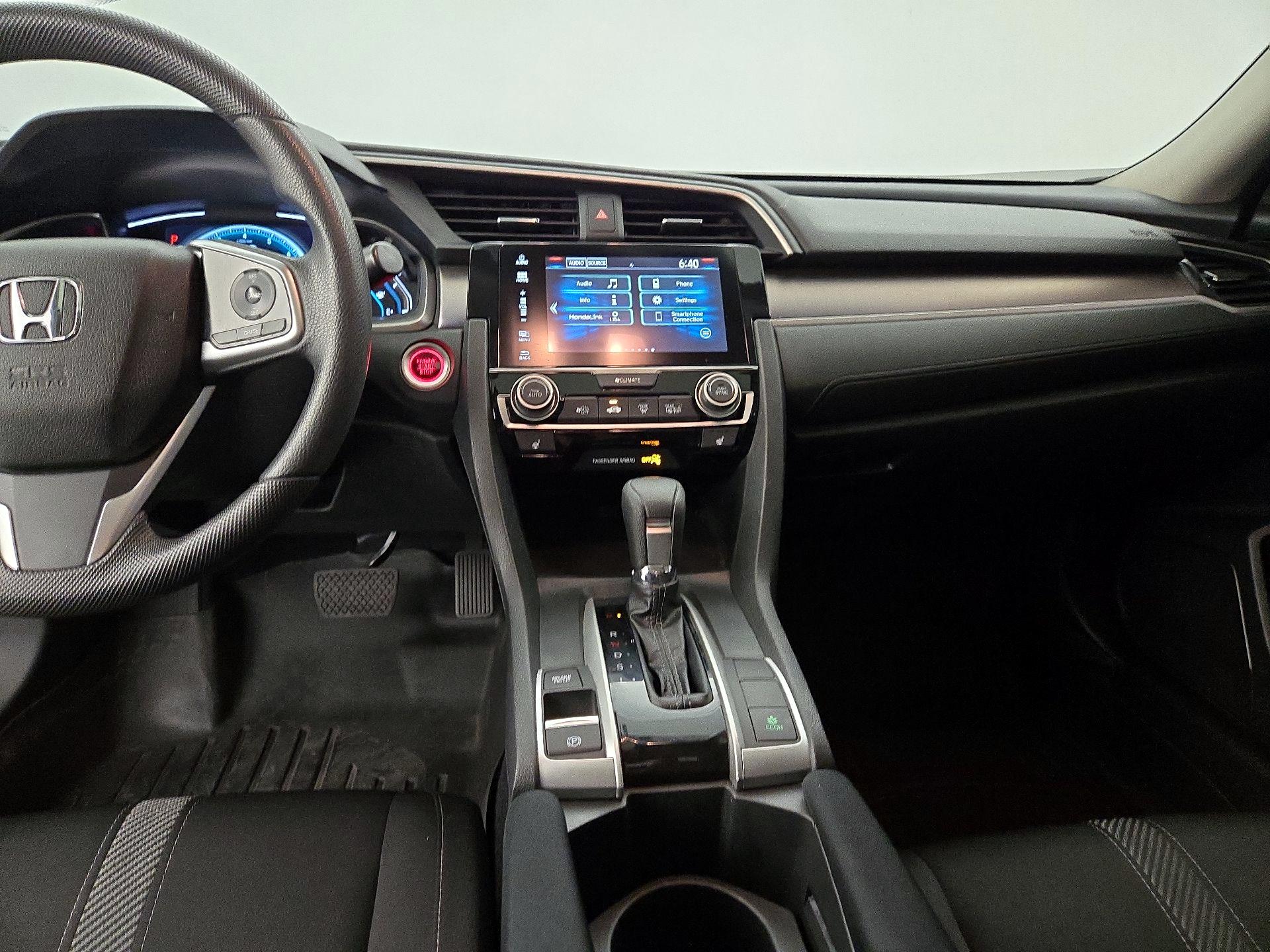 Thumbnail: 2017 Honda Civic - 9