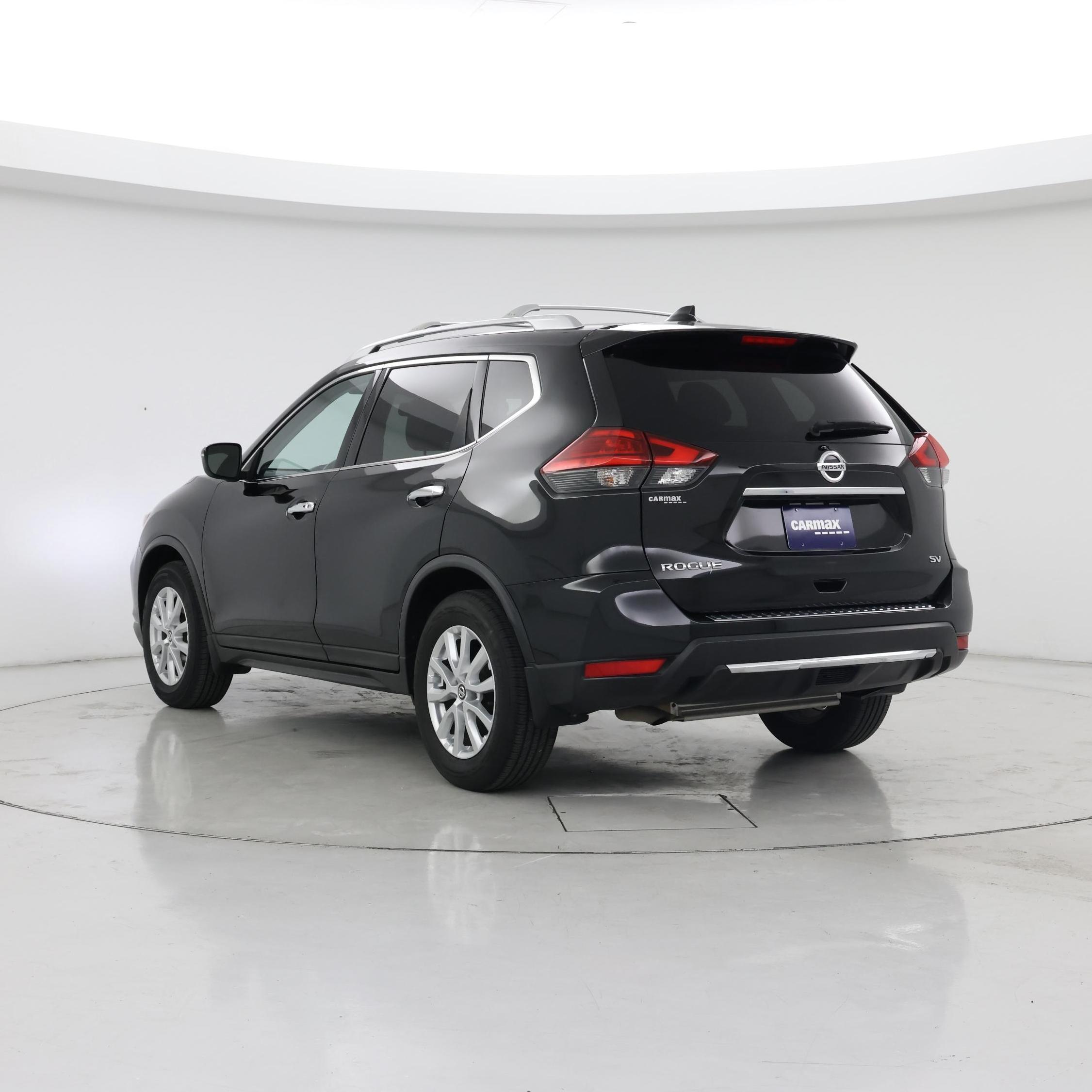 Thumbnail: 2017 Nissan Rogue - 2