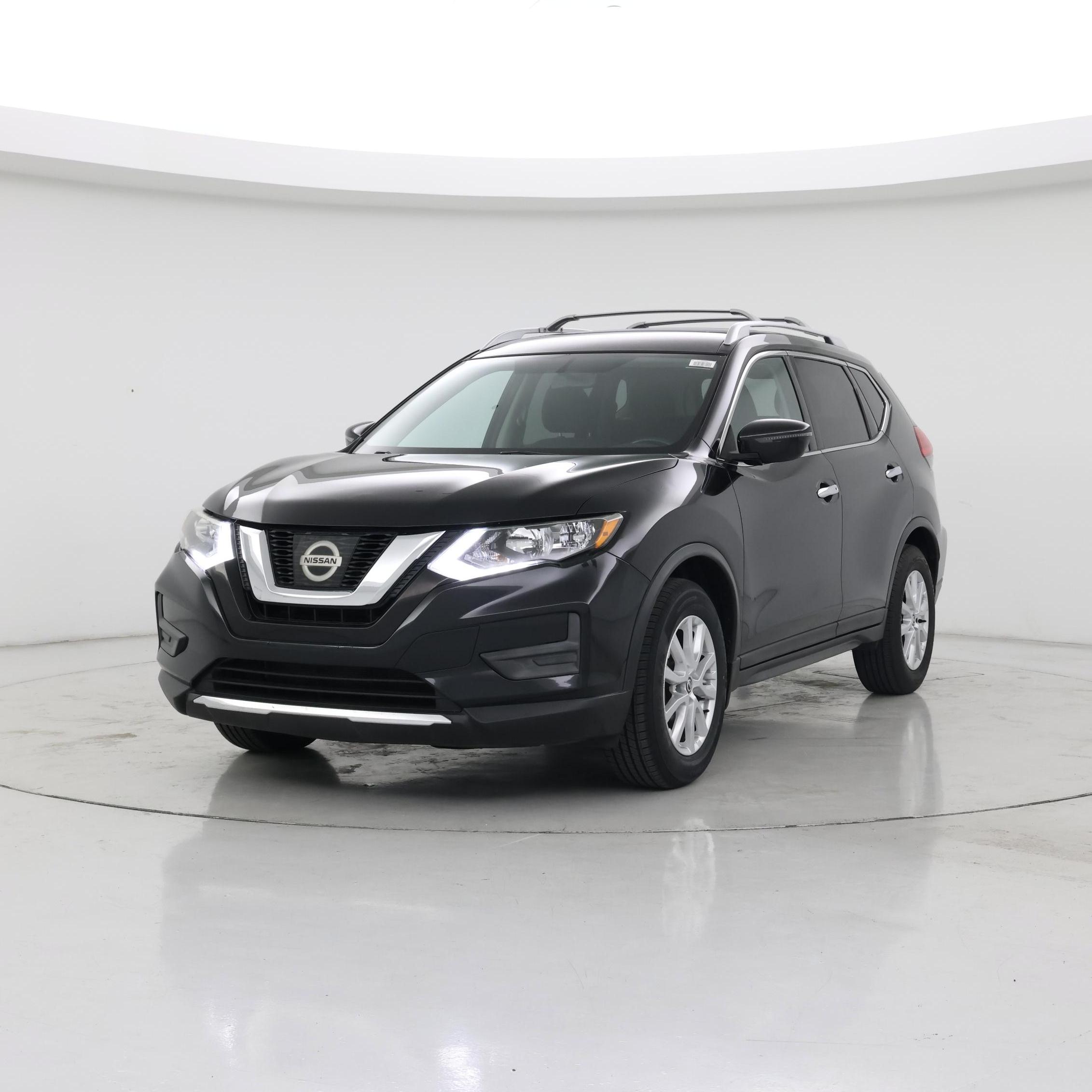 Thumbnail: 2017 Nissan Rogue - 4