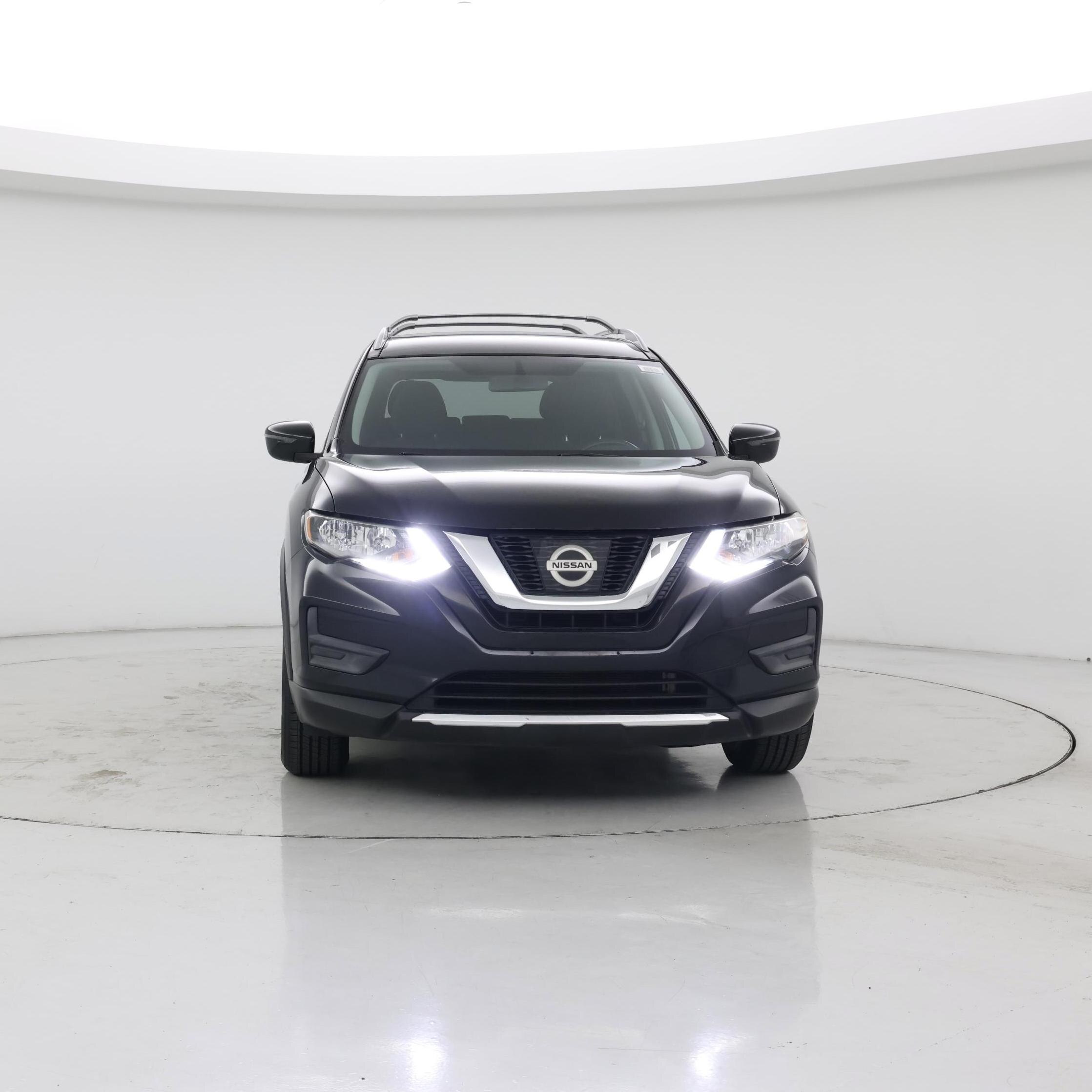 Thumbnail: 2017 Nissan Rogue - 5