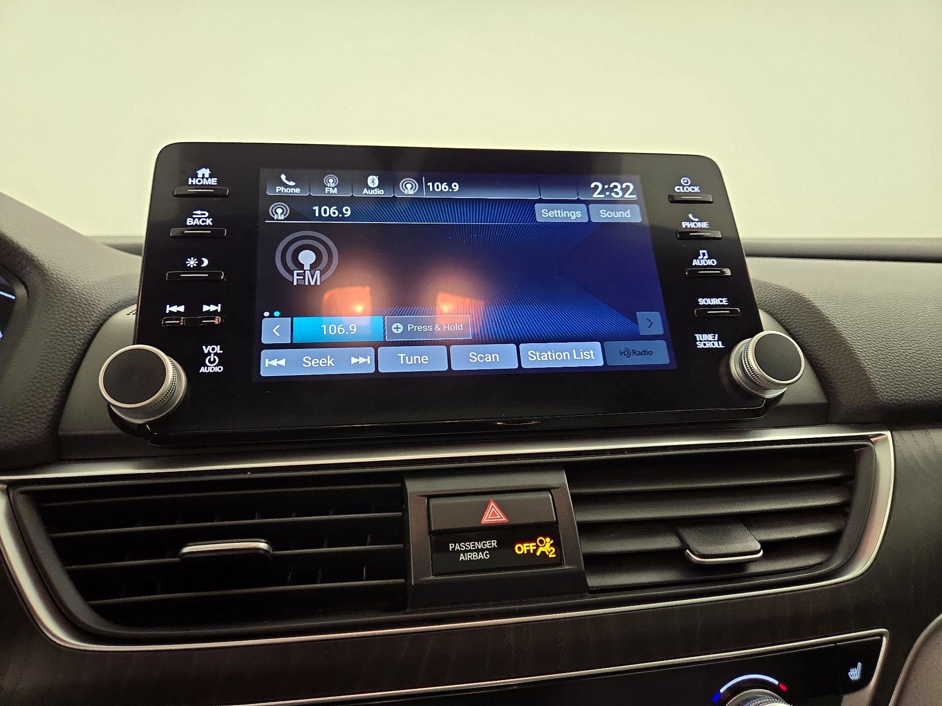 Thumbnail: 2019 Honda Accord - 15