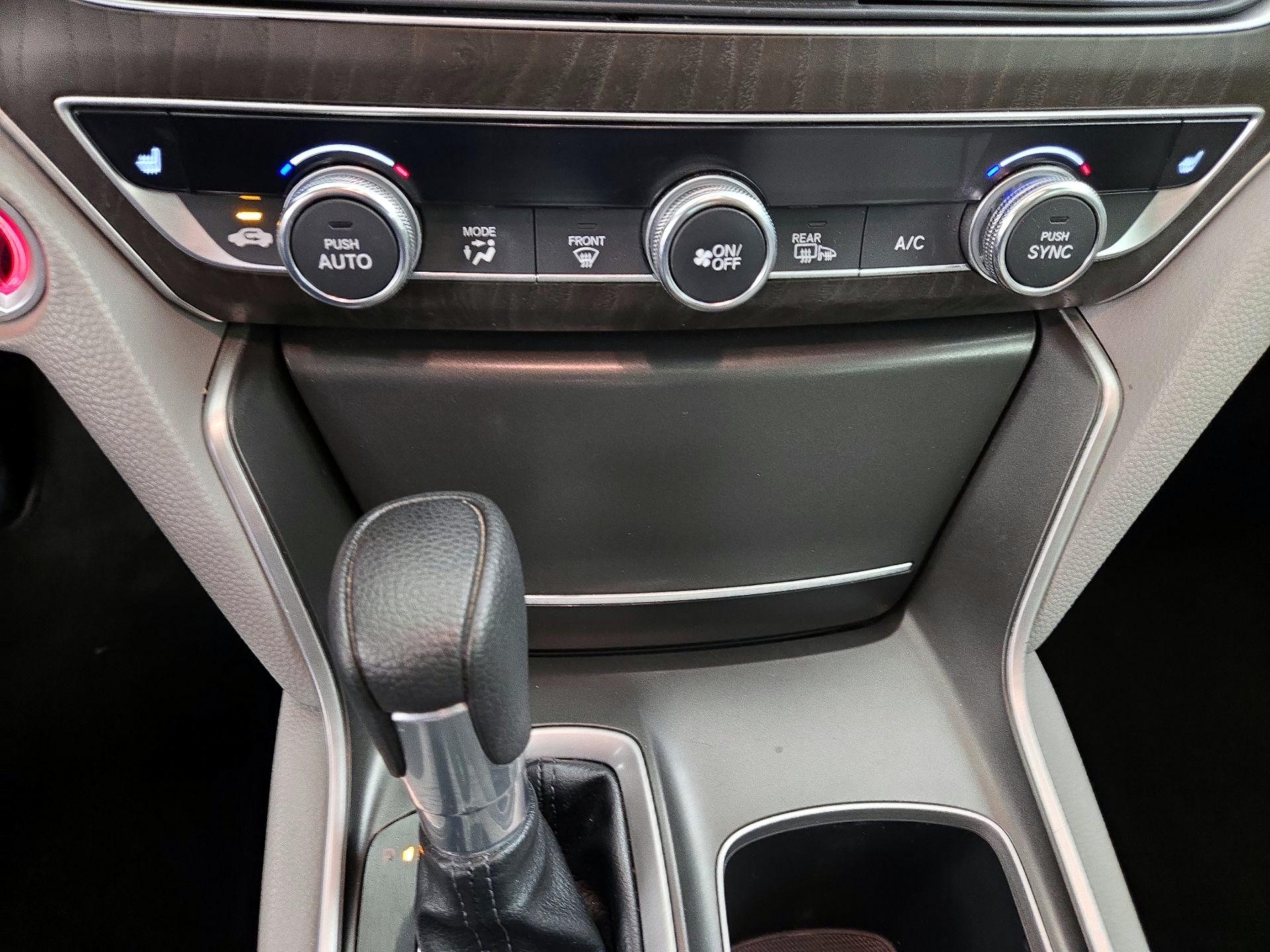 Thumbnail: 2019 Honda Accord - 16