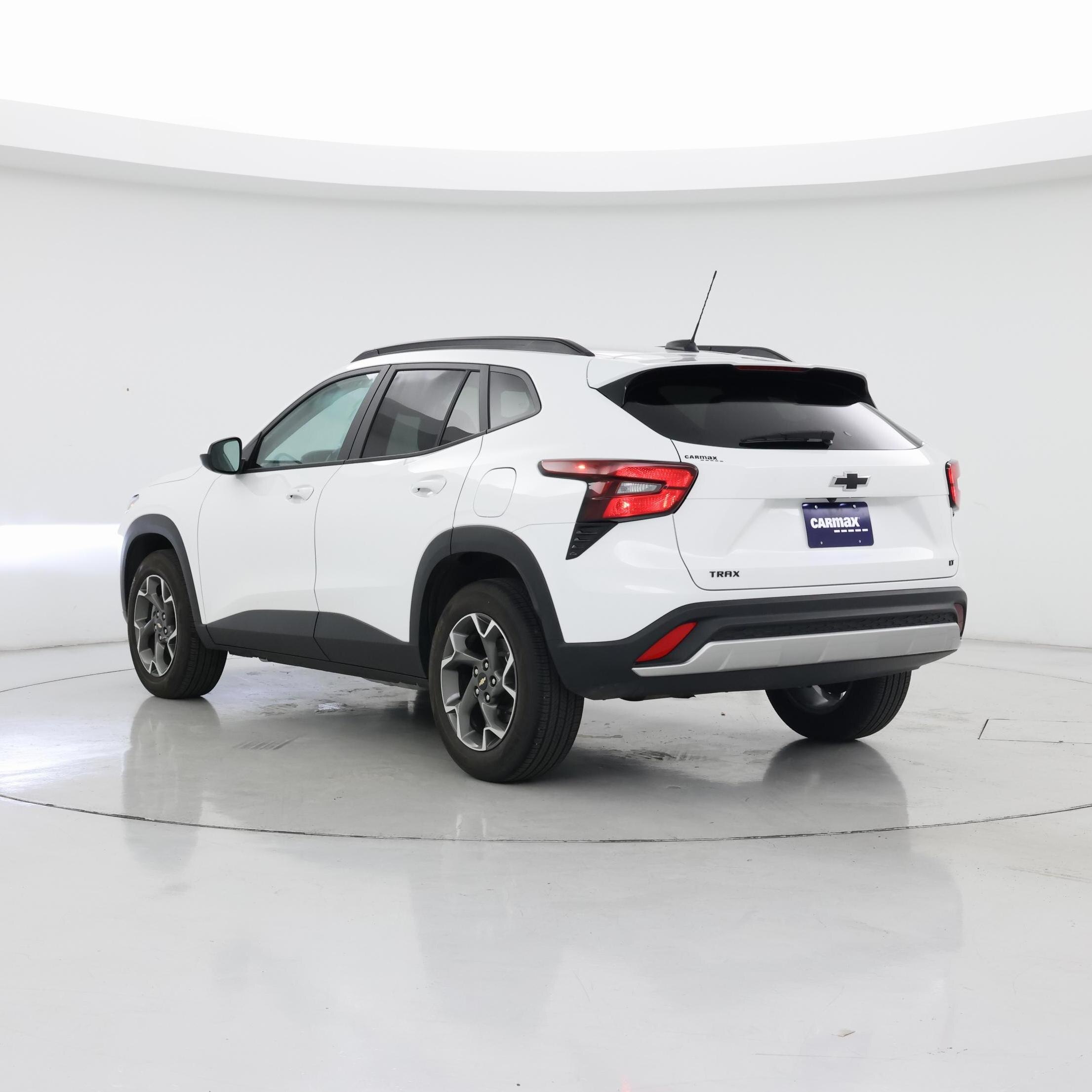 Thumbnail: 2025 Chevrolet Trax - 2