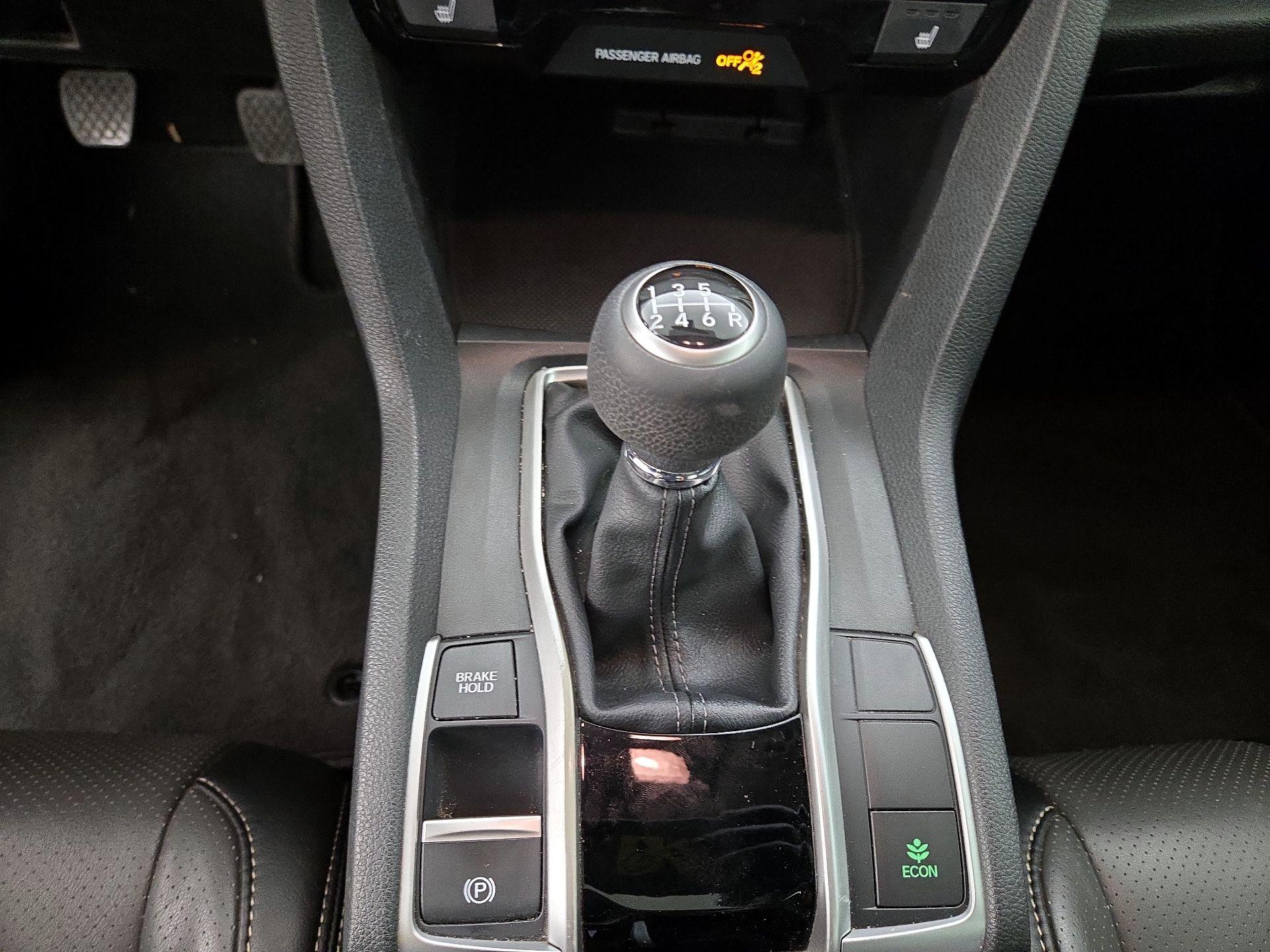 Thumbnail: 2017 Honda Civic - 17