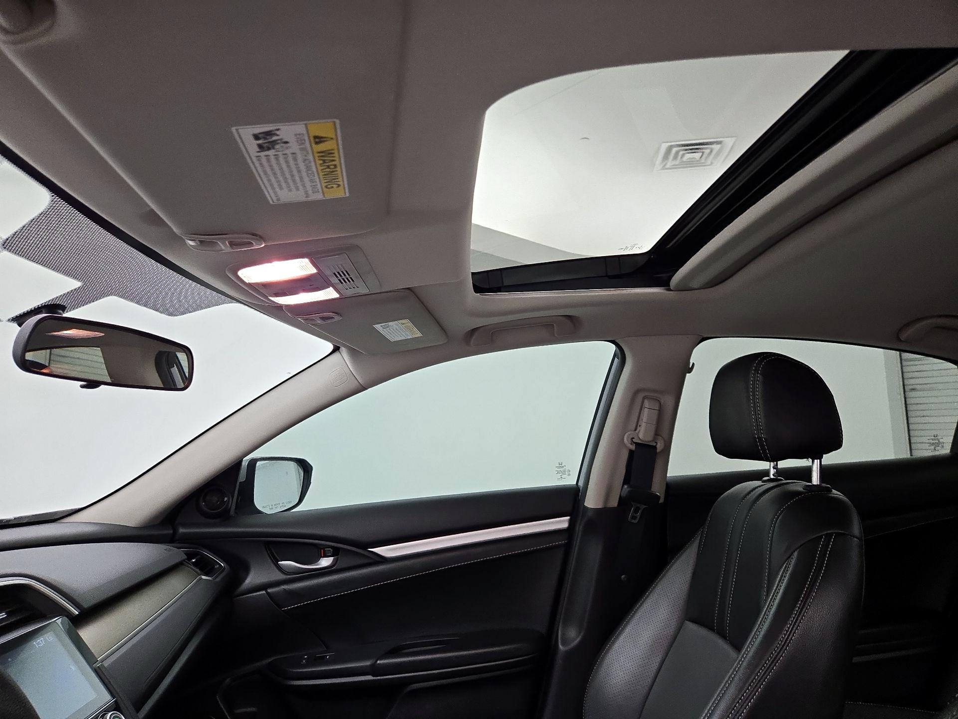 Thumbnail: 2017 Honda Civic - 19