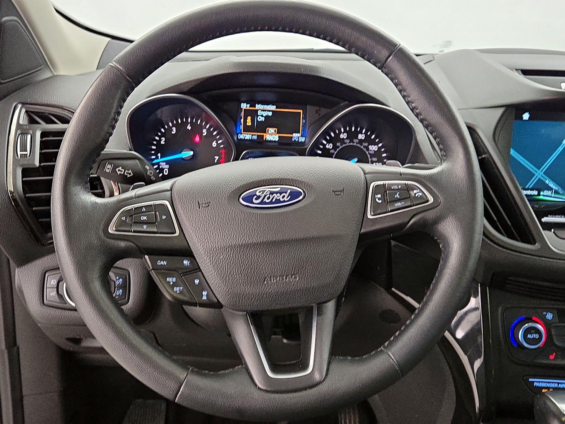 Thumbnail: 2017 Ford Escape - 10