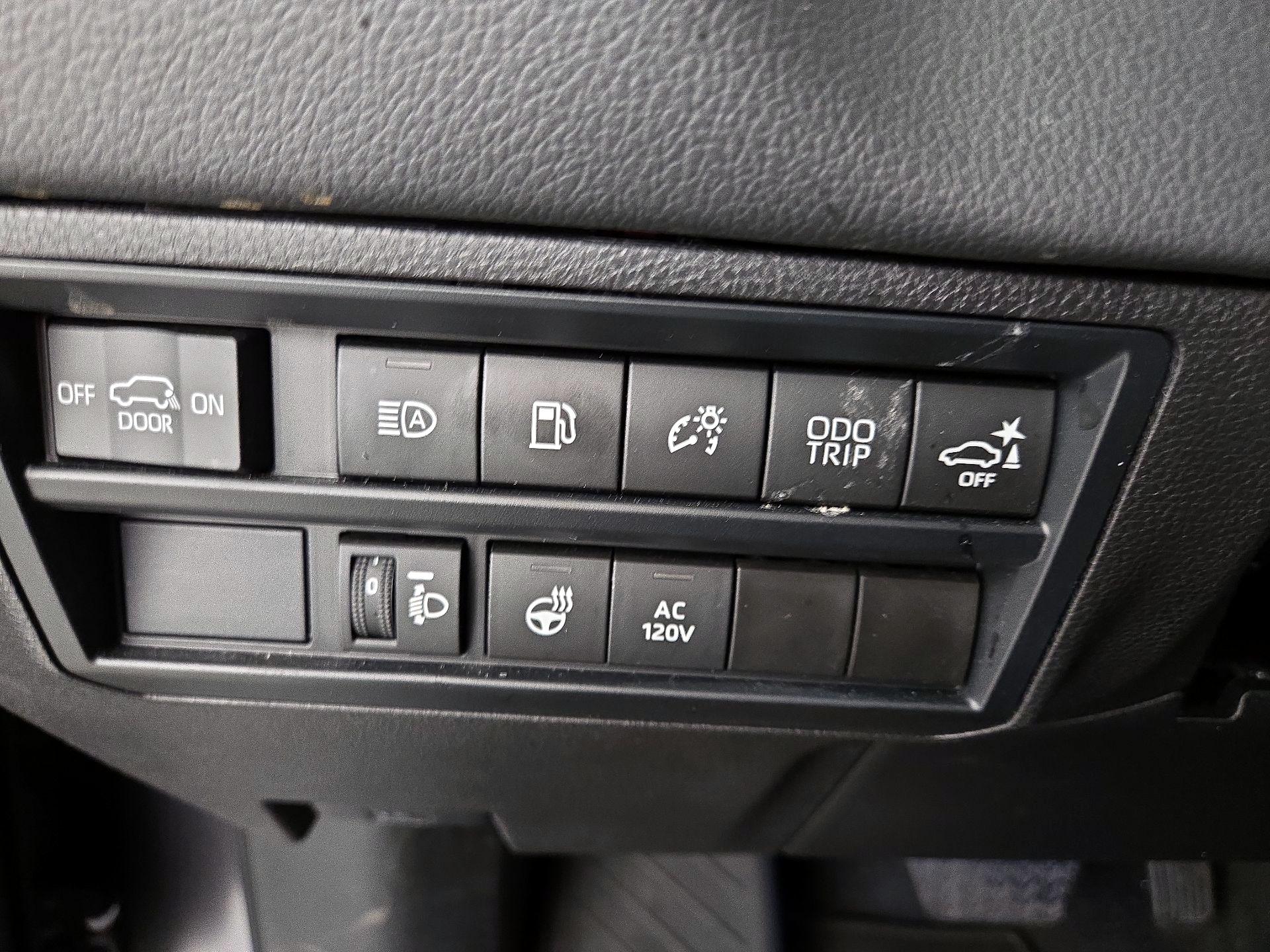 Thumbnail: 2024 Toyota Sequoia - 13