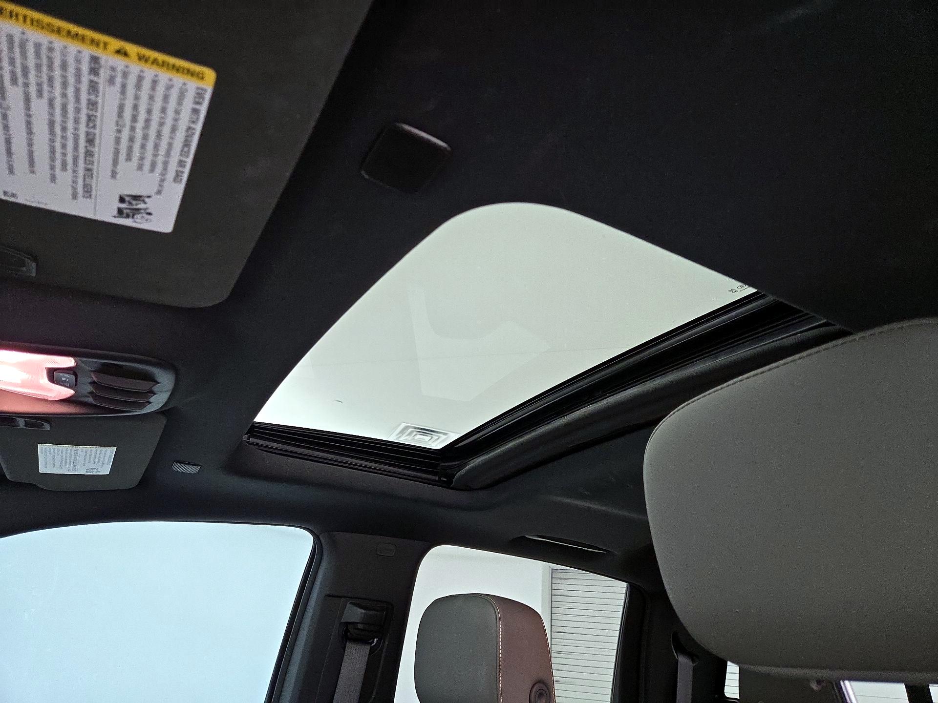 Thumbnail: 2024 Chevrolet Colorado - 20