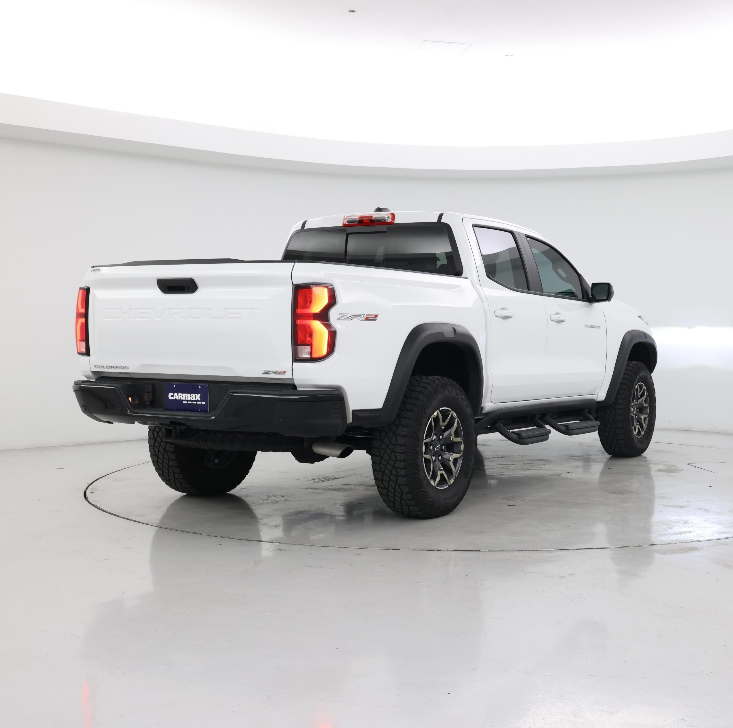 Thumbnail: 2024 Chevrolet Colorado - 8