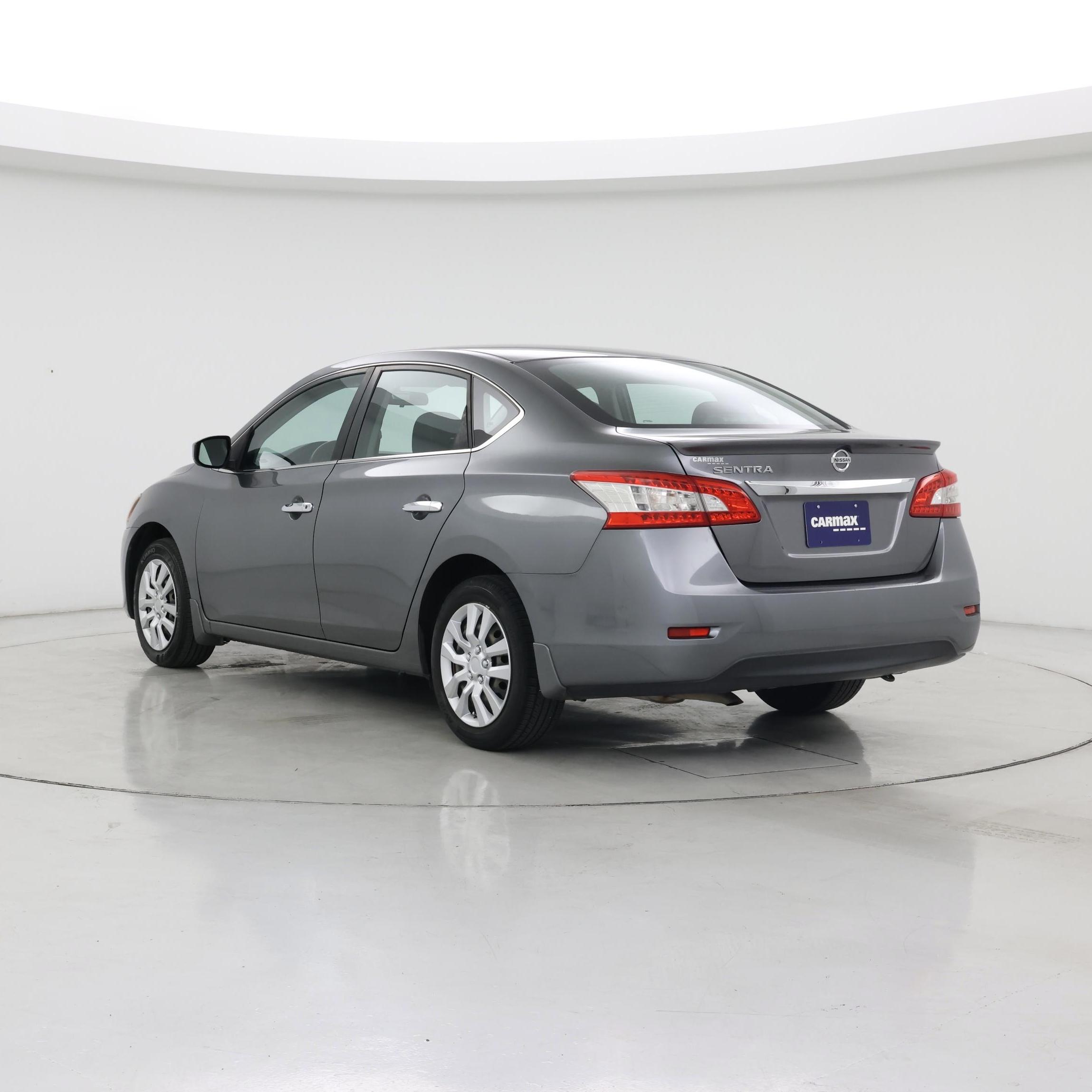 Thumbnail: 2015 Nissan Sentra - 2