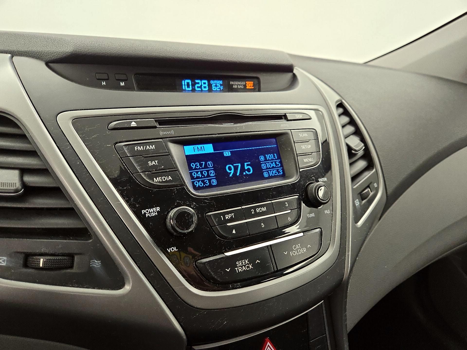 Thumbnail: 2016 Hyundai Elantra - 14