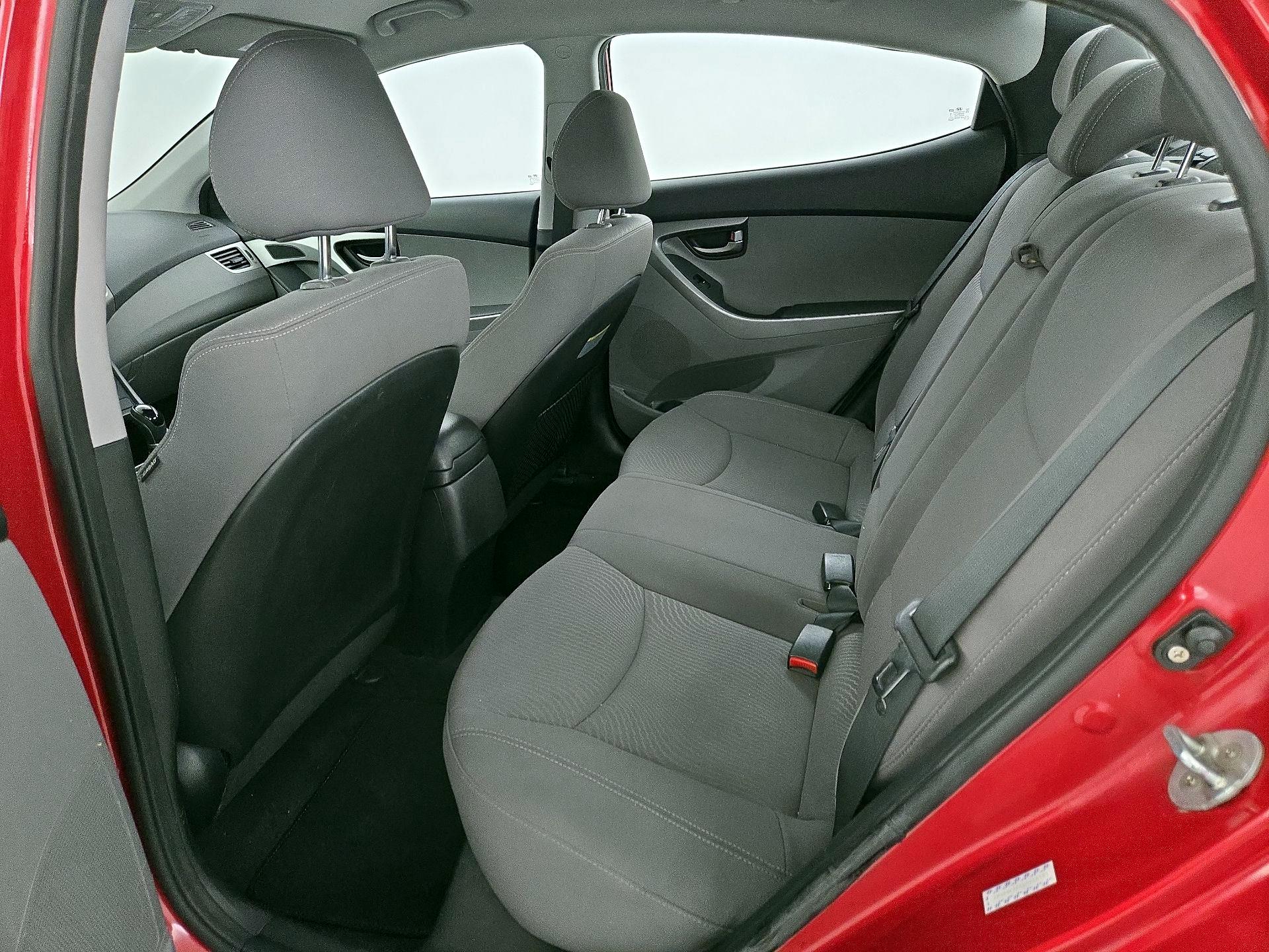 Thumbnail: 2016 Hyundai Elantra - 18