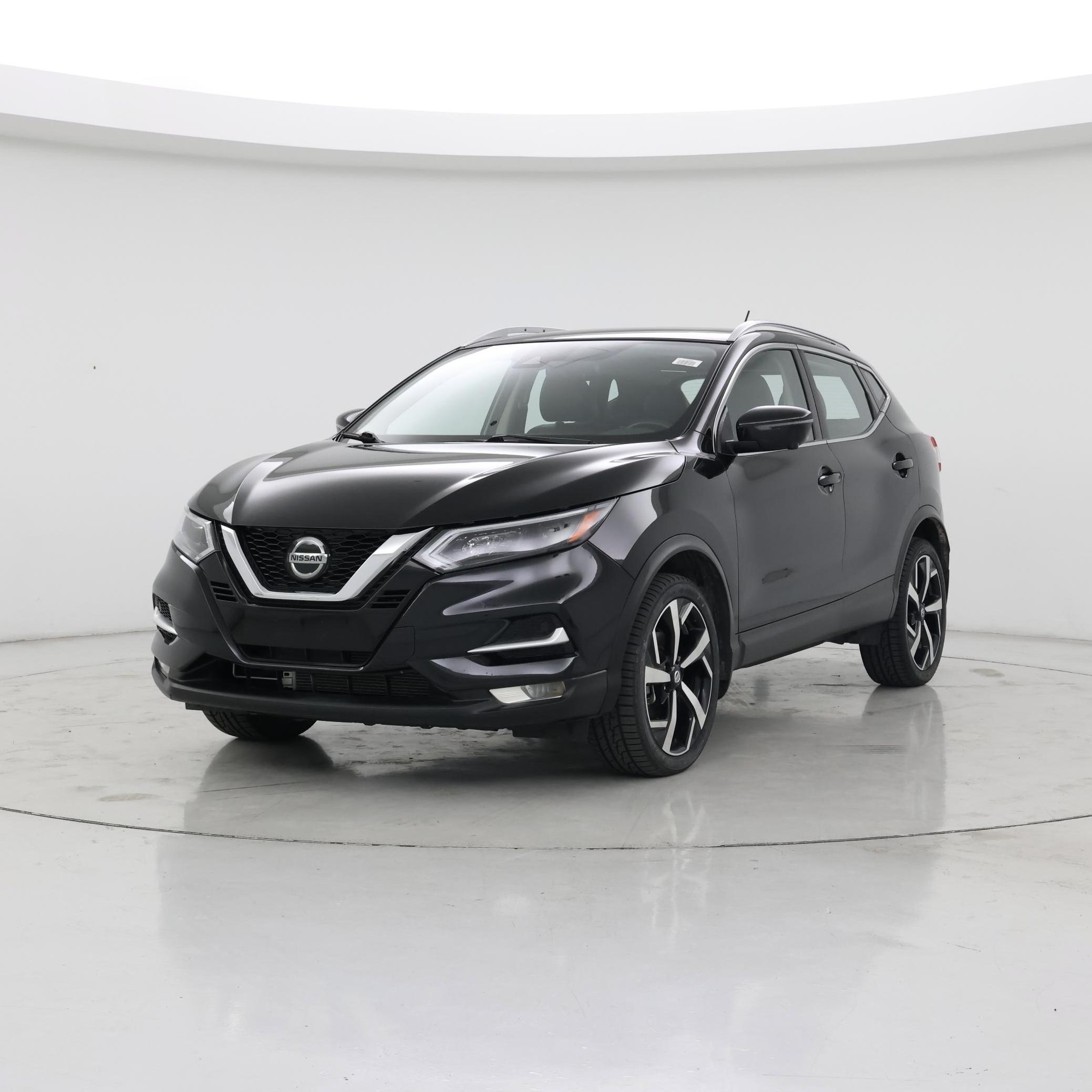 Thumbnail: 2022 Nissan Rogue Sport - 4