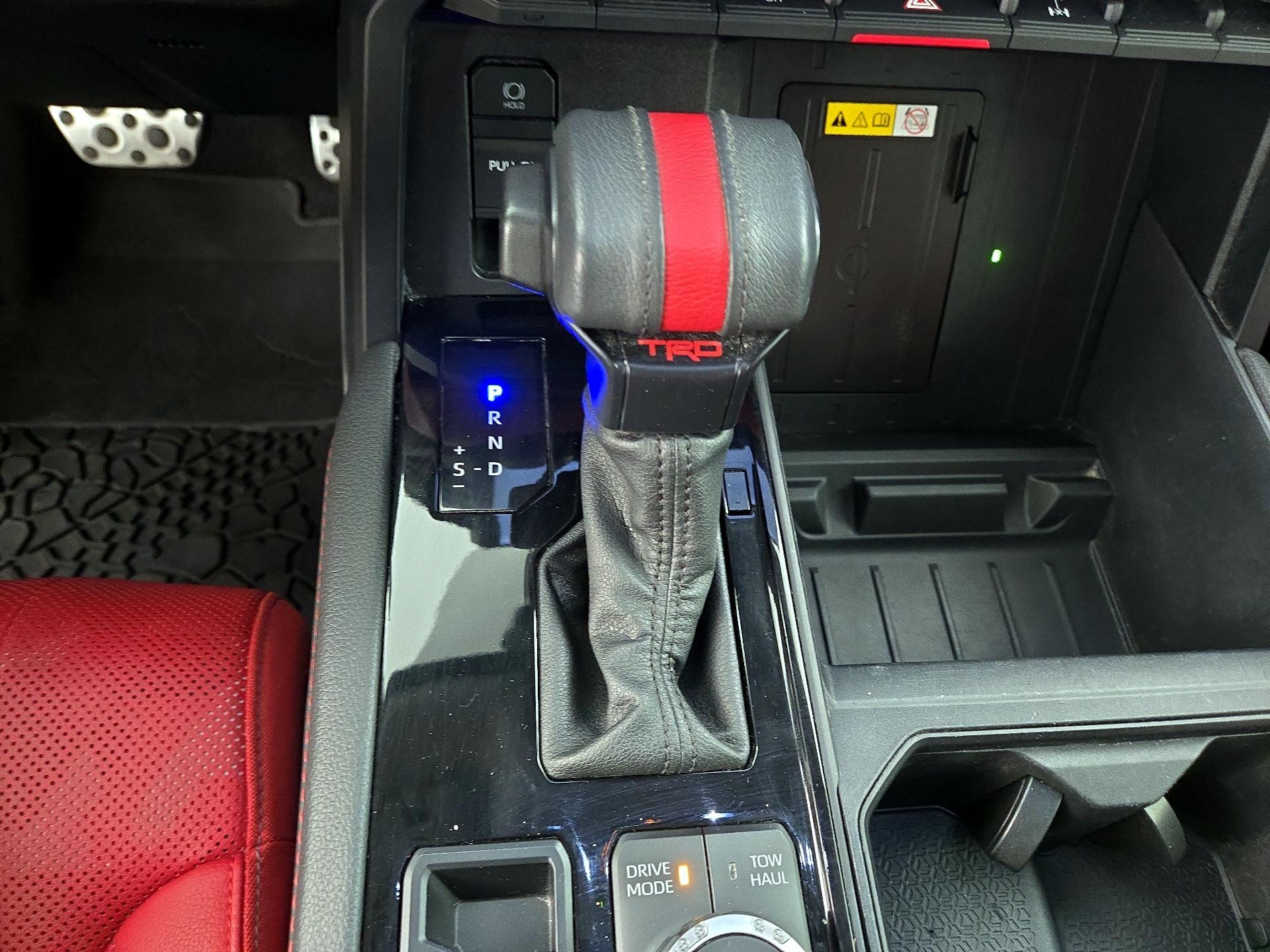 Thumbnail: 2022 Toyota Tundra - 17