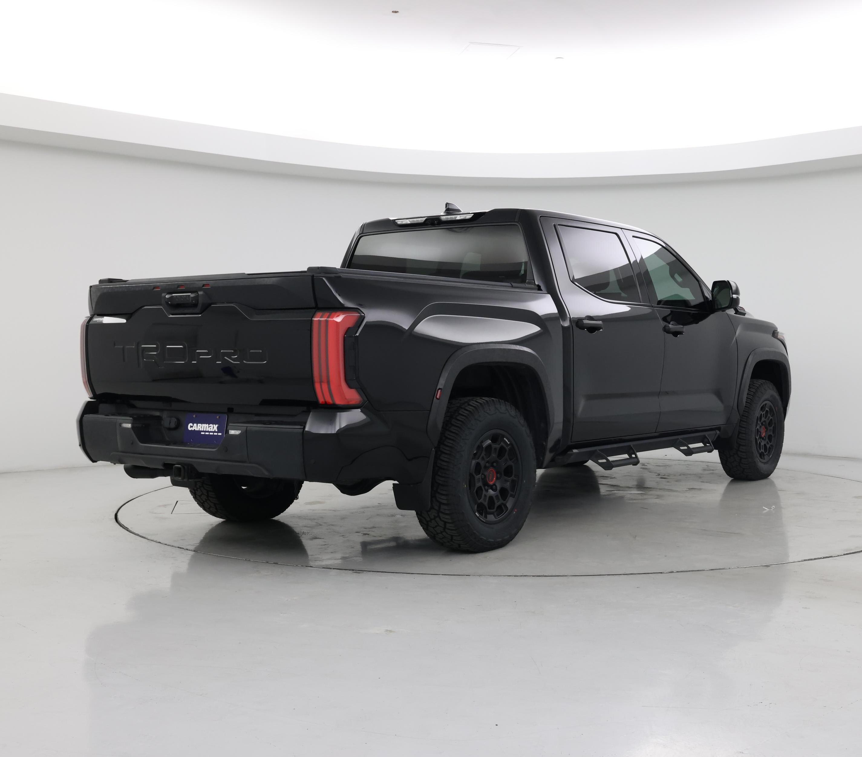 Thumbnail: 2022 Toyota Tundra - 8