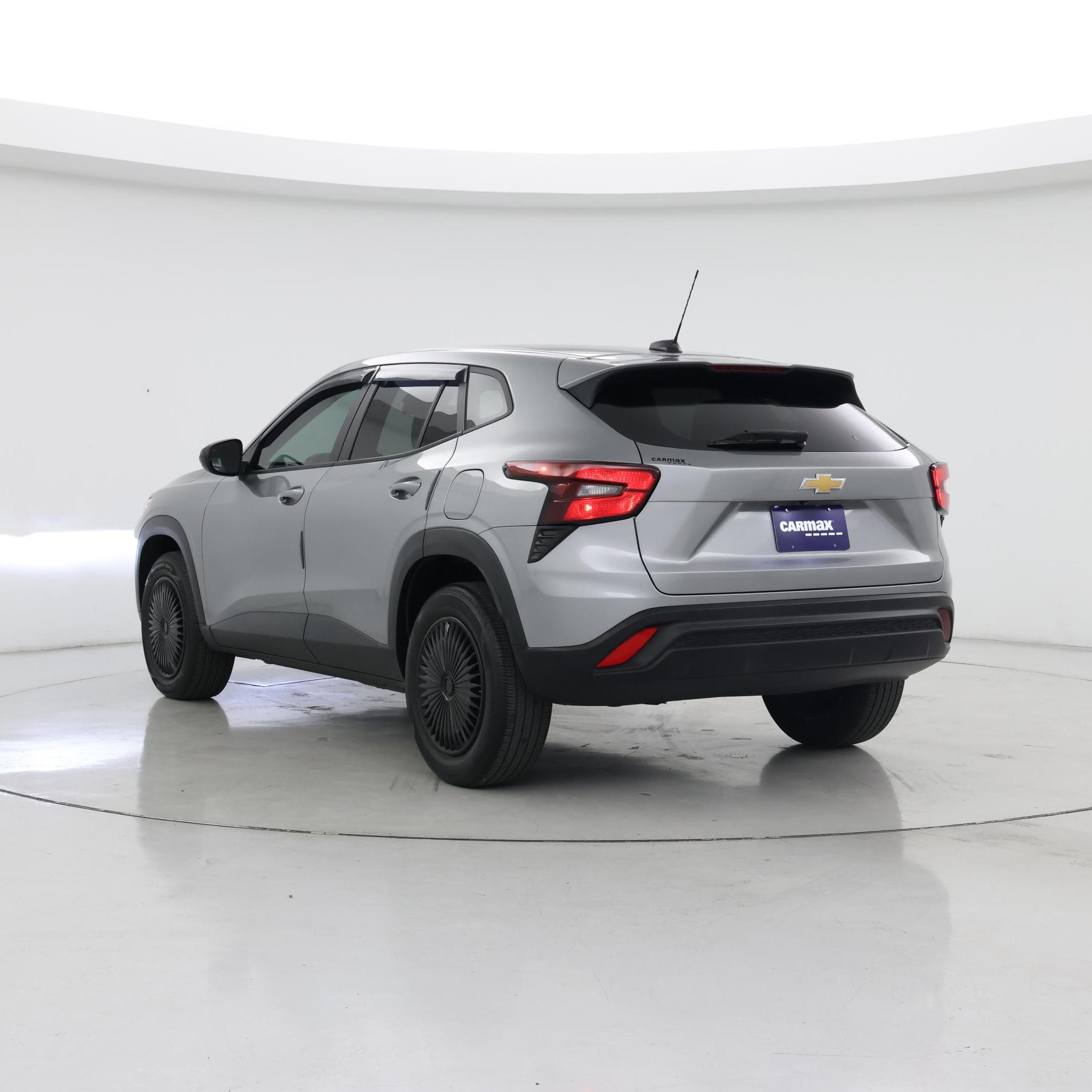 Thumbnail: 2024 Chevrolet Trax - 2