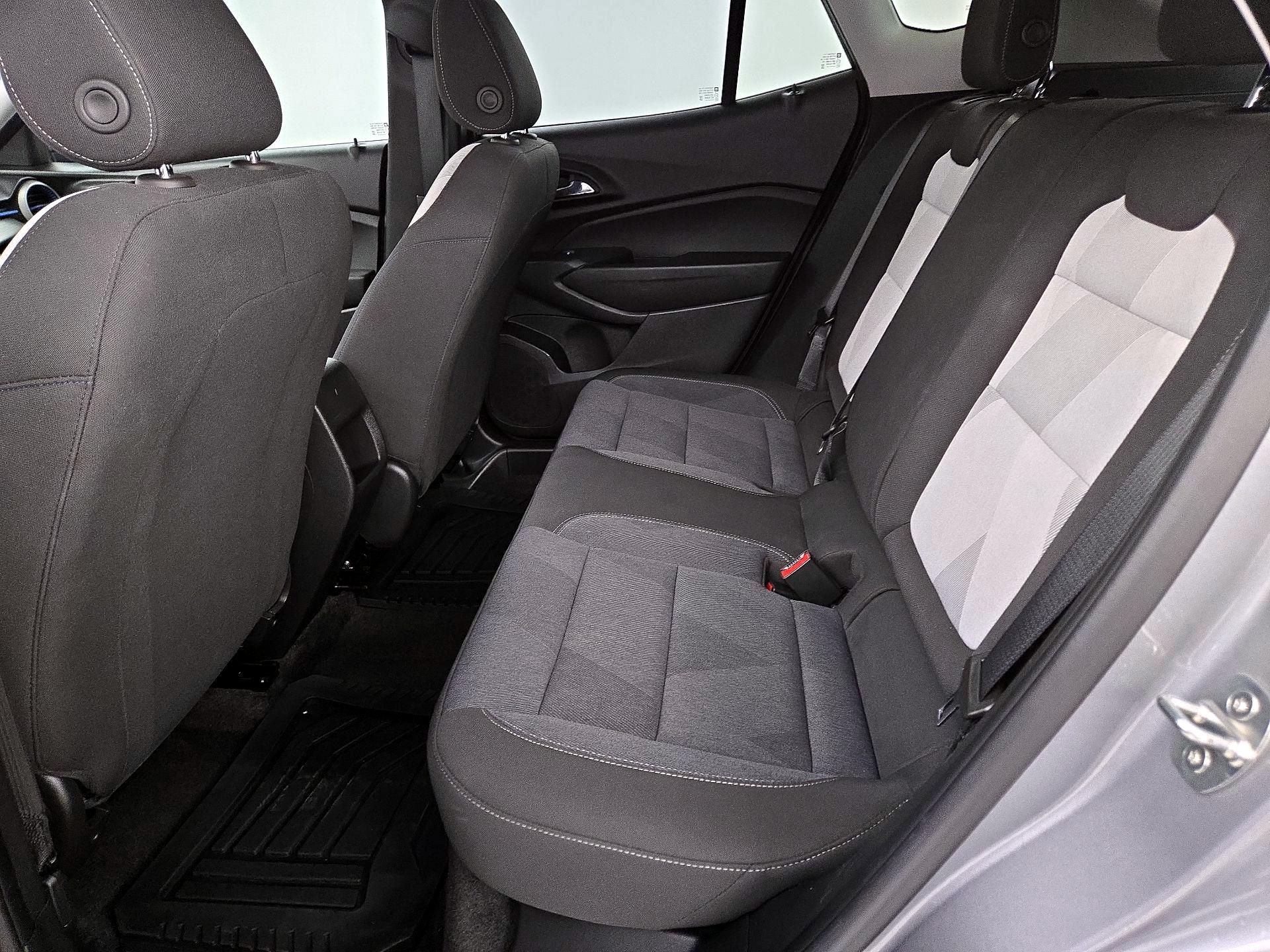 Thumbnail: 2024 Chevrolet Trax - 19