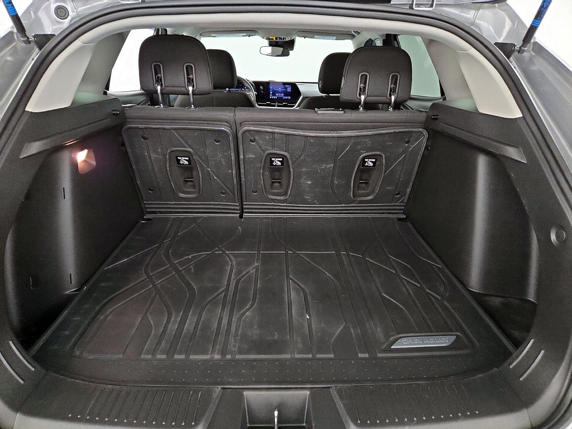 Thumbnail: 2024 Chevrolet Trax - 20