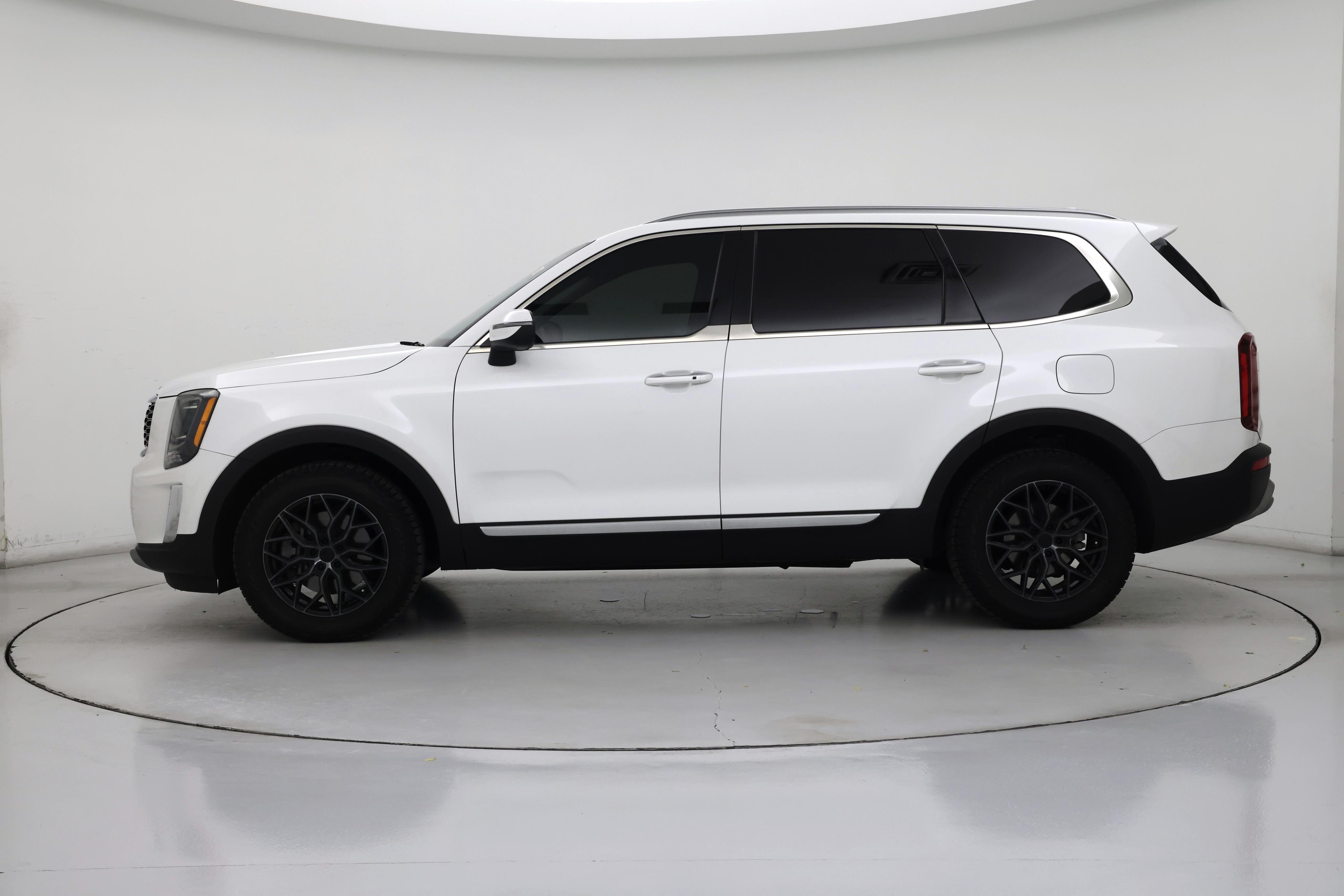 Thumbnail: 2020 Kia Telluride - 3