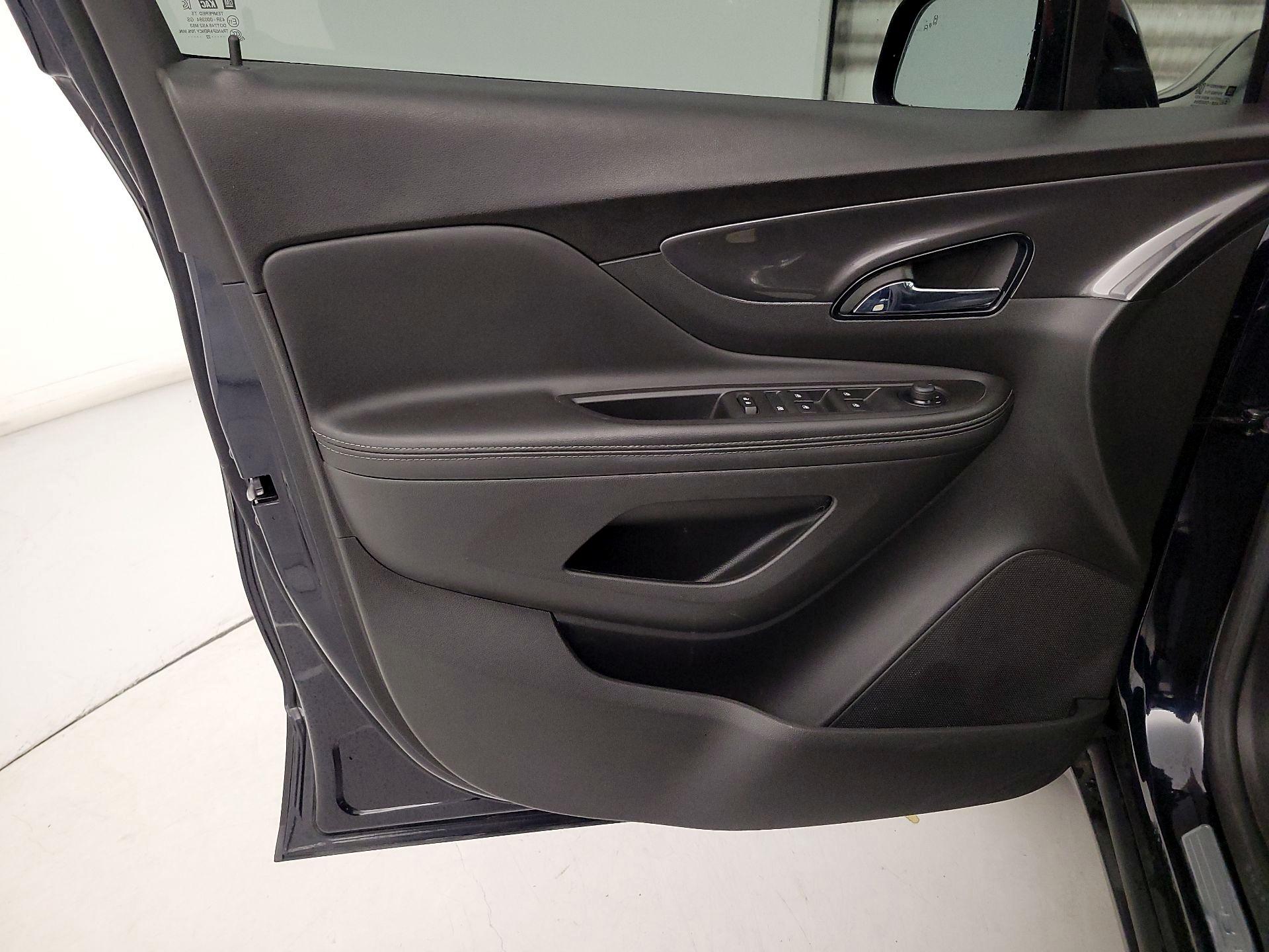 Thumbnail: 2022 Buick Encore - 12