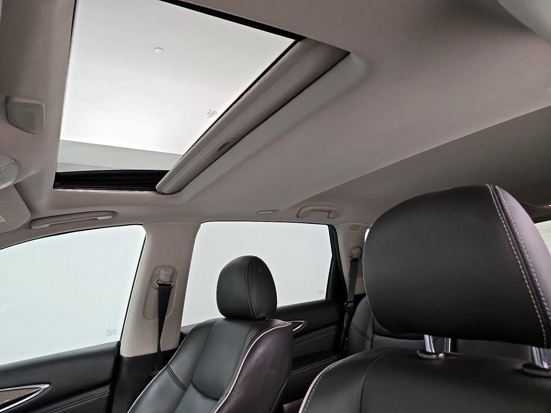 Thumbnail: 2019 INFINITI QX60 - 19