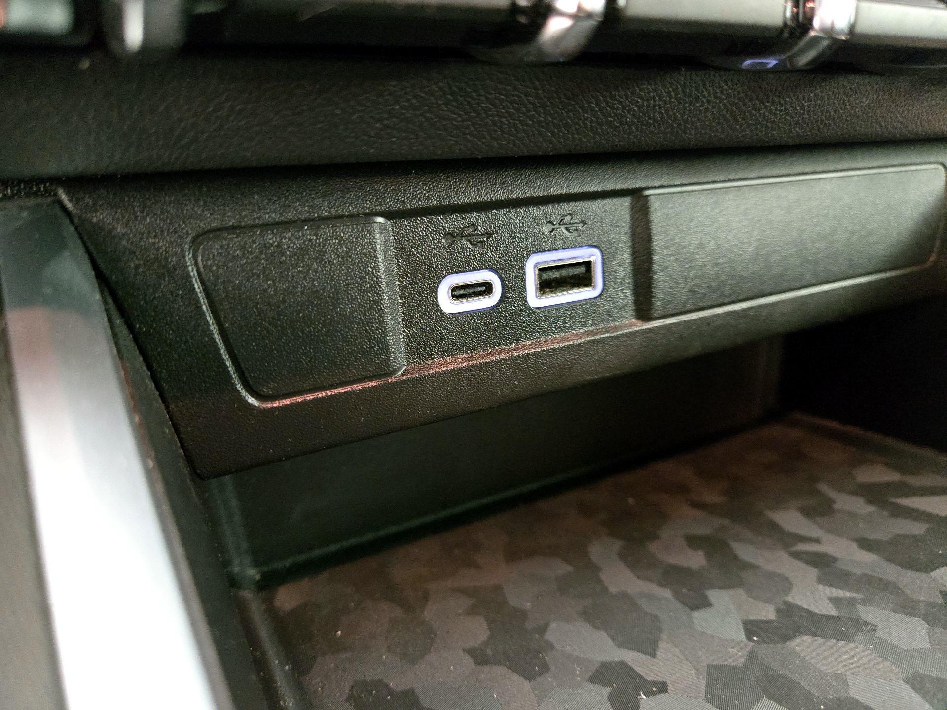 Thumbnail: 2024 Chevrolet Colorado - 19